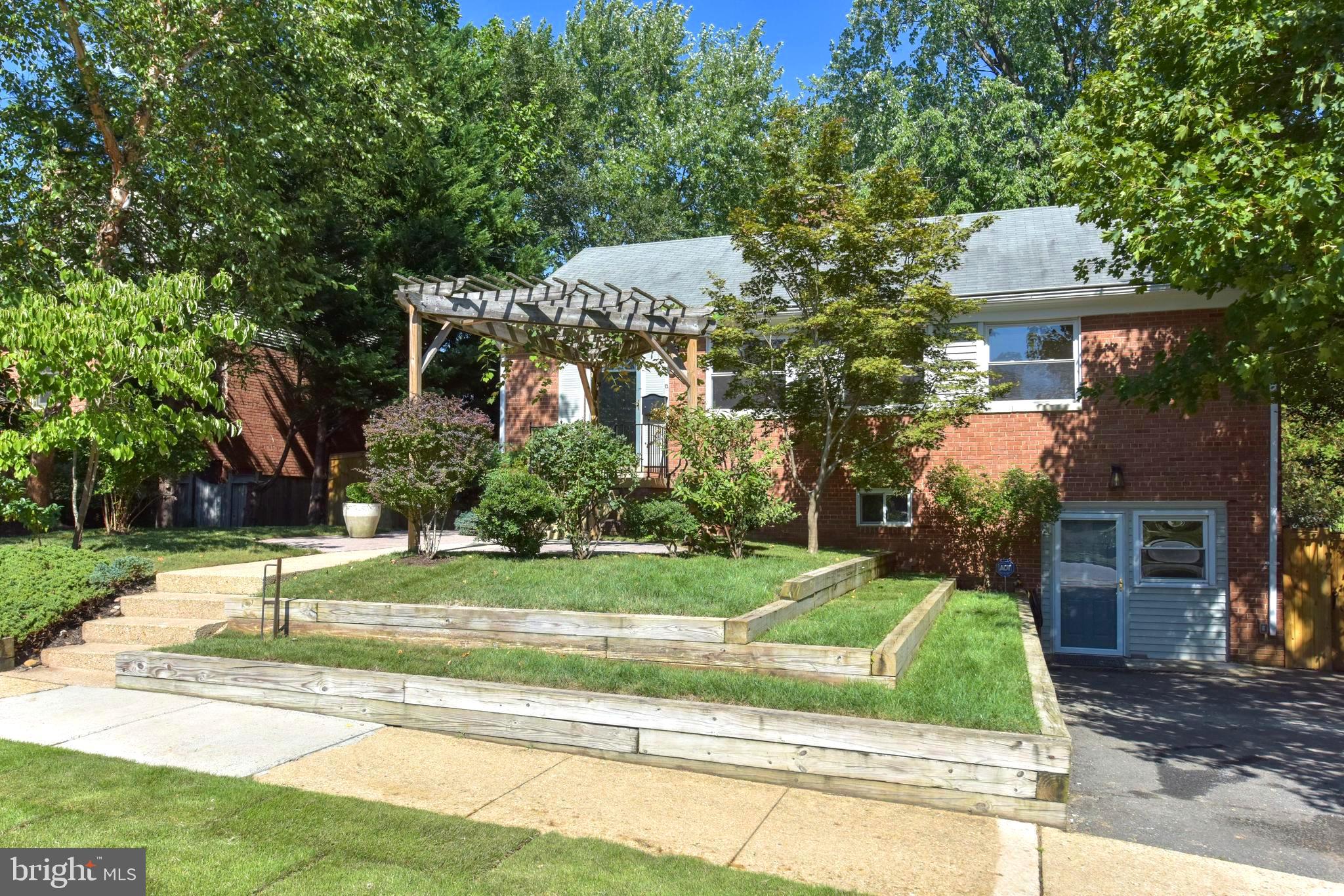 ALBERT V BRYAN - Residential