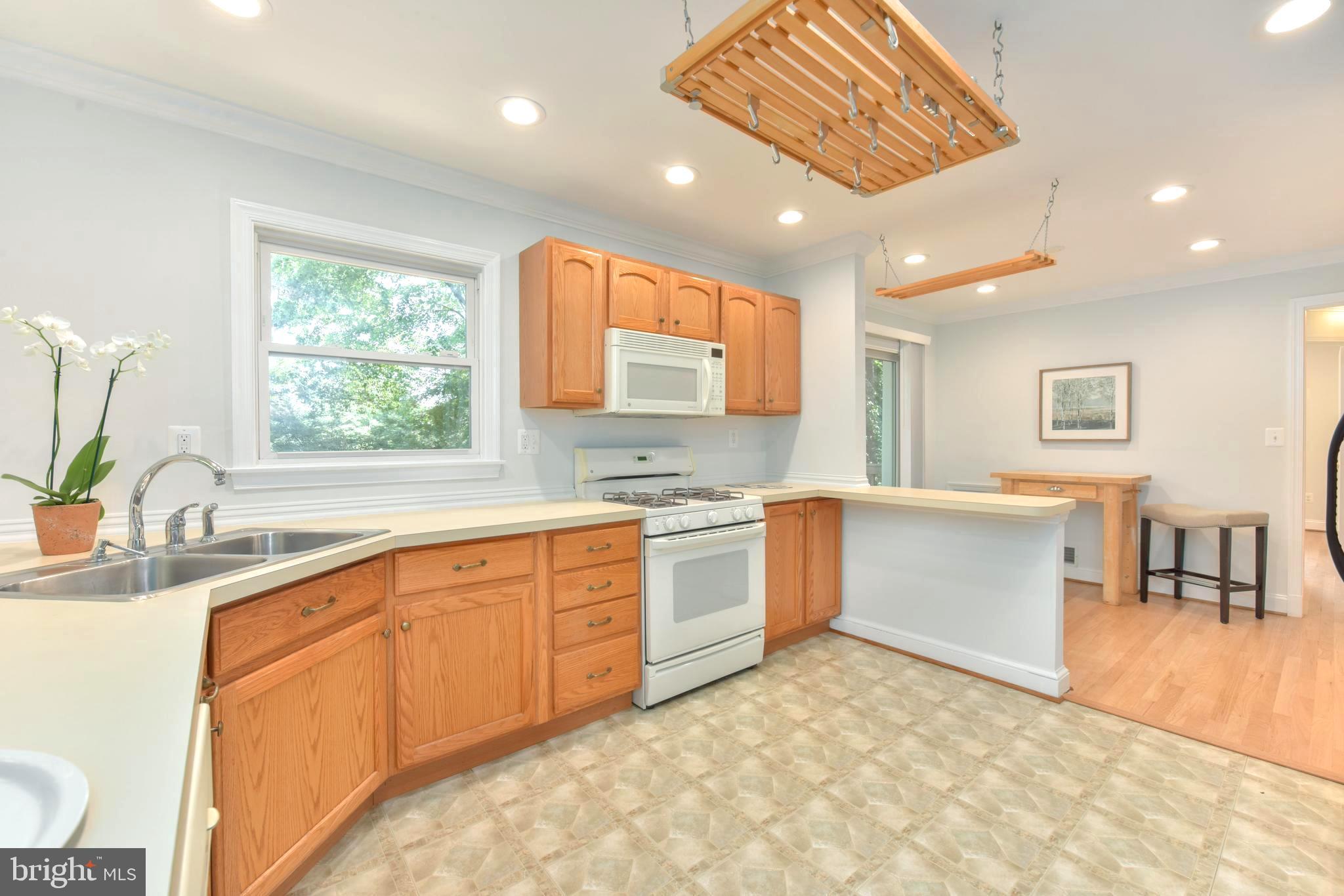 ALBERT V BRYAN - Residential