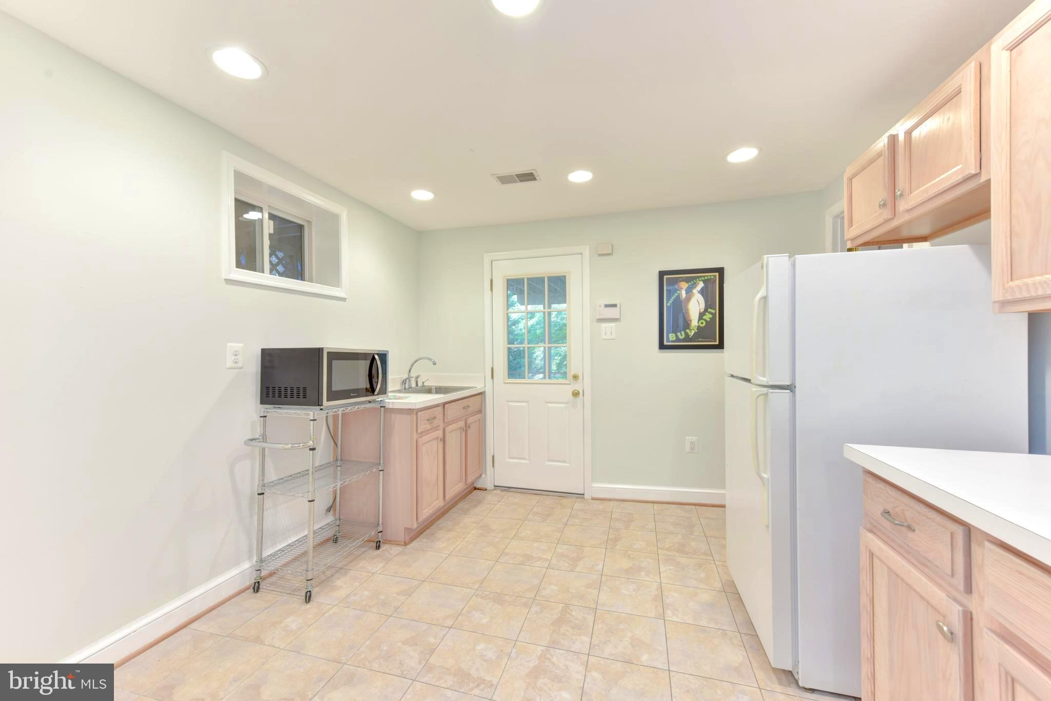 ALBERT V BRYAN - Residential