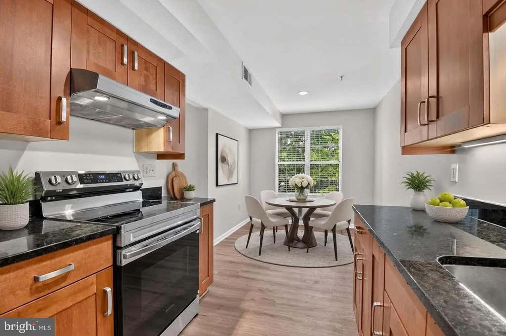 Photo of 2513 Mcveary Court #10AD, SILVER SPRING, MD 20906 (MLS # MDMC2253208)