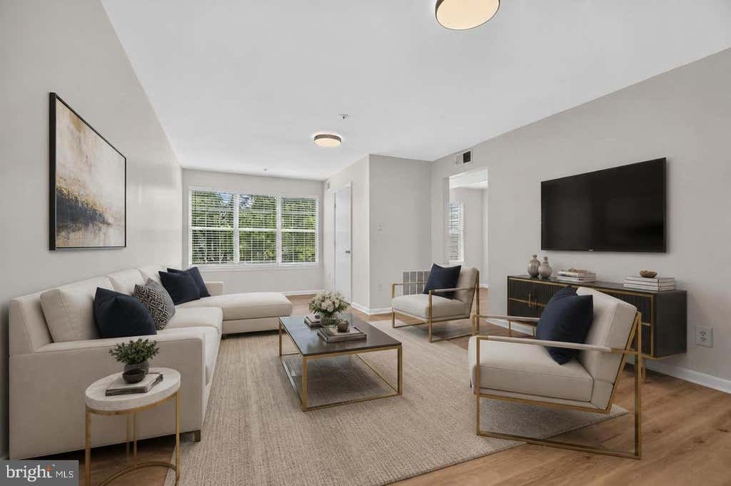 Photo of 2513 Mcveary Court #10AD, SILVER SPRING, MD 20906 (MLS # MDMC2253208)
