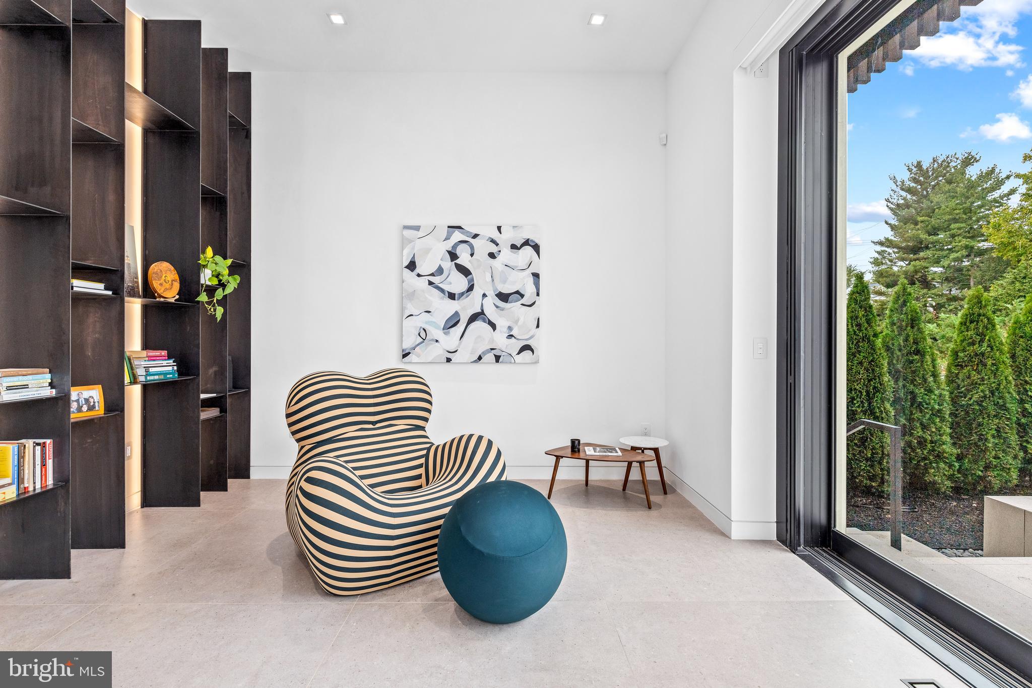 SUNNY SIDE - Residential