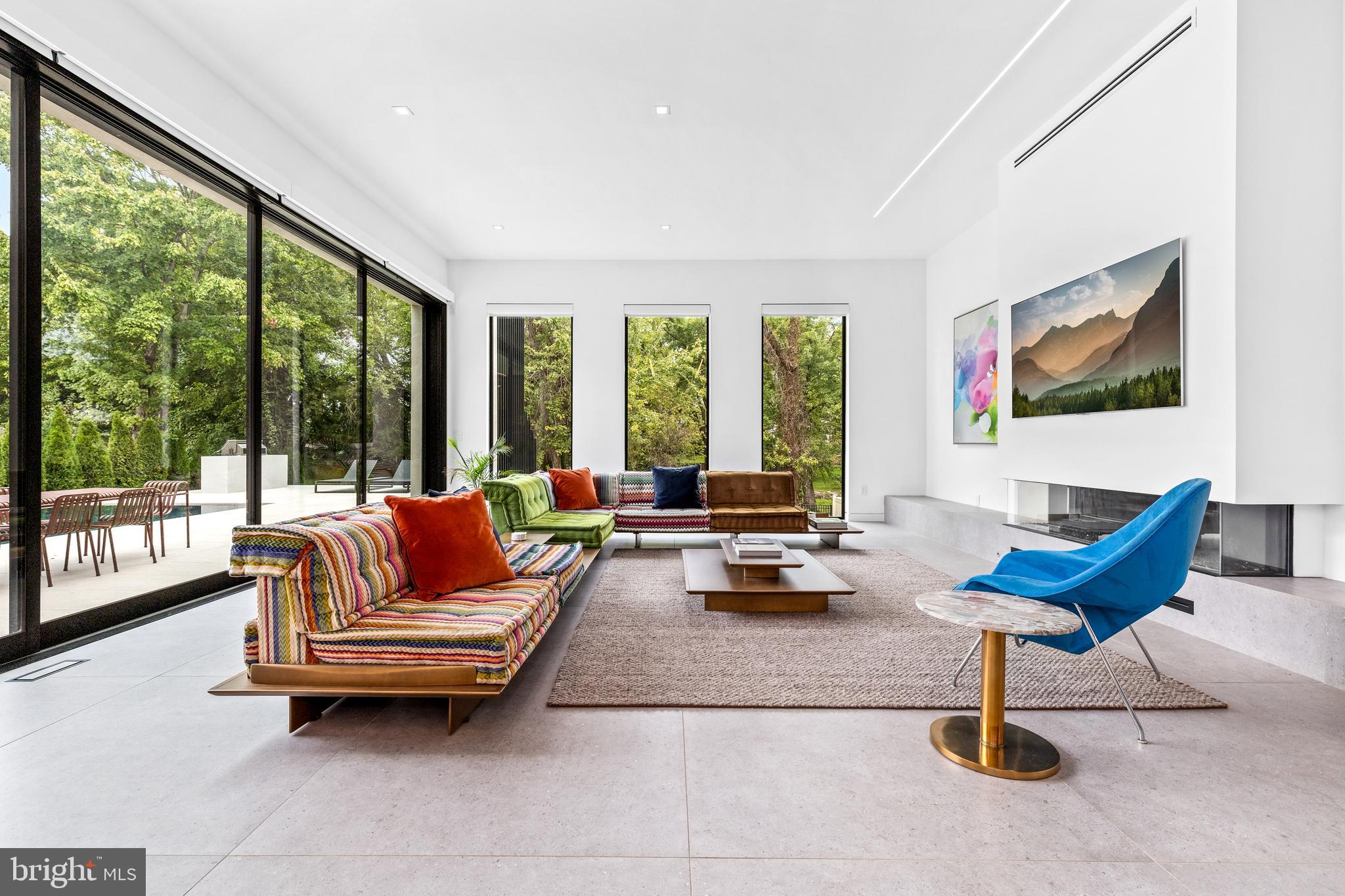 SUNNY SIDE - Residential