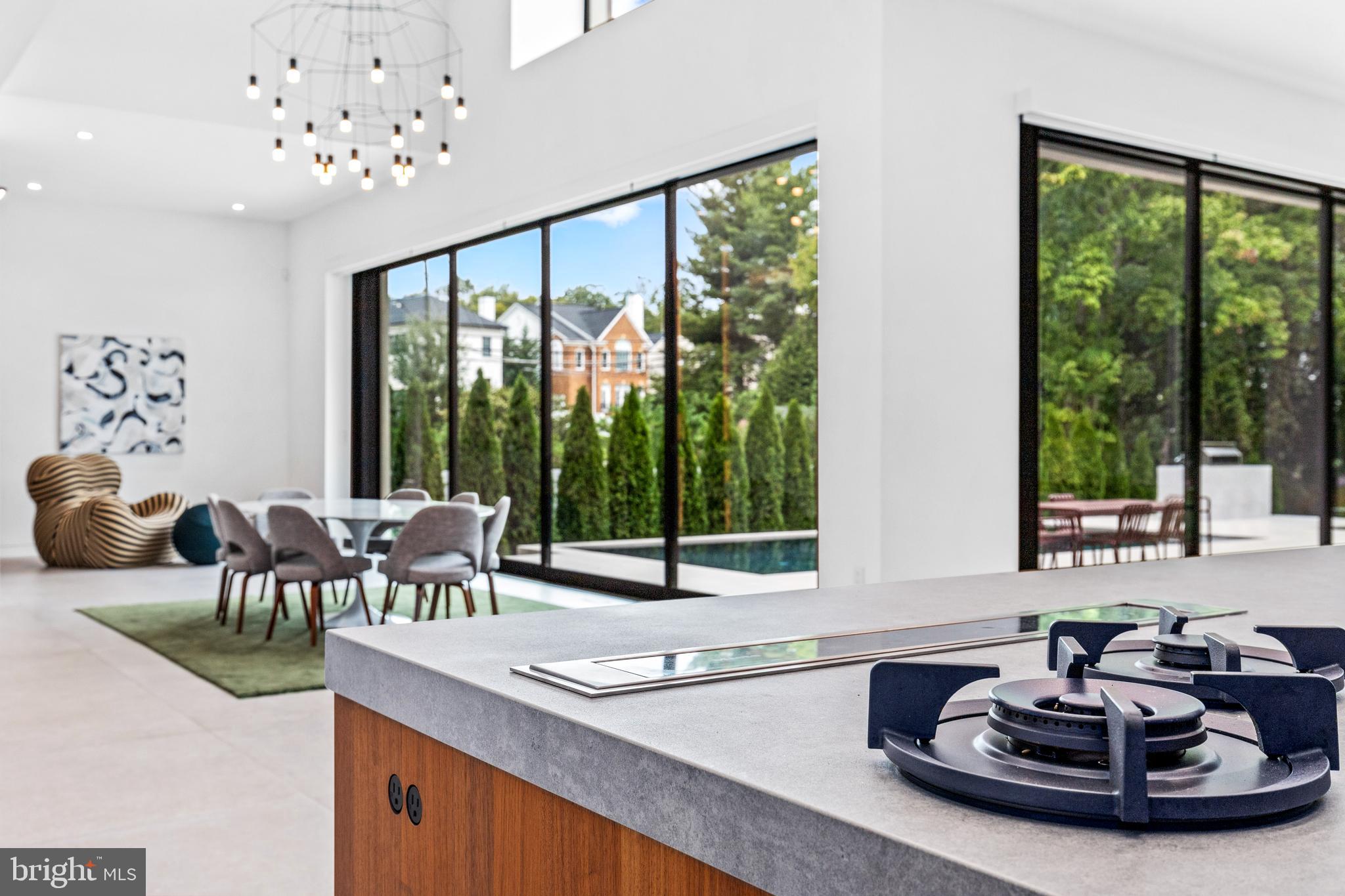 SUNNY SIDE - Residential