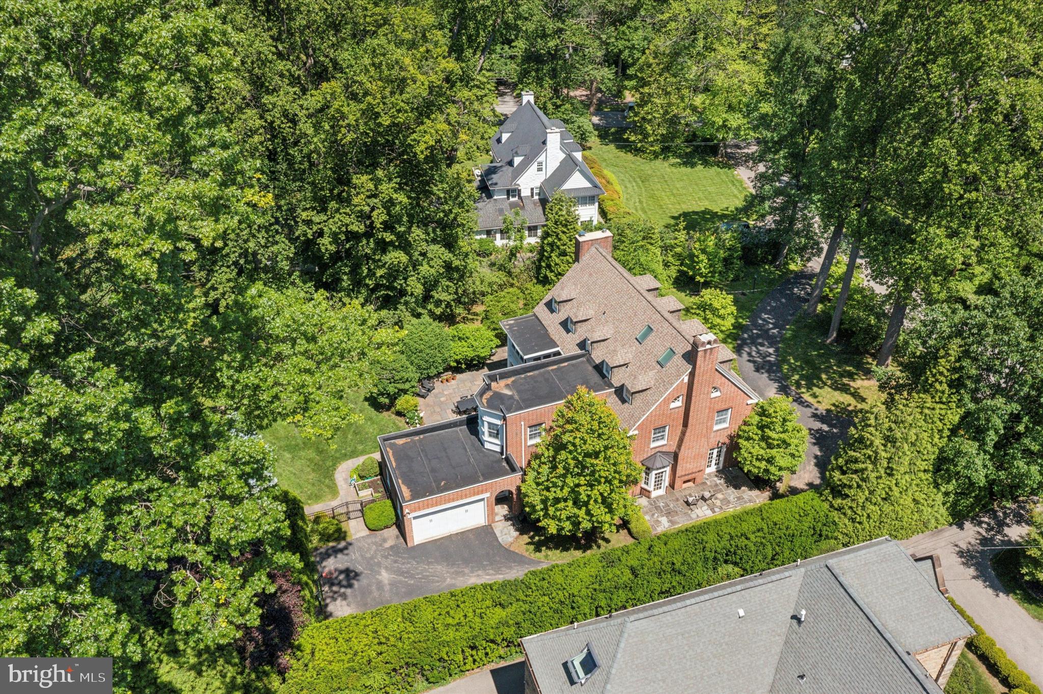 BRYN MAWR - Residential