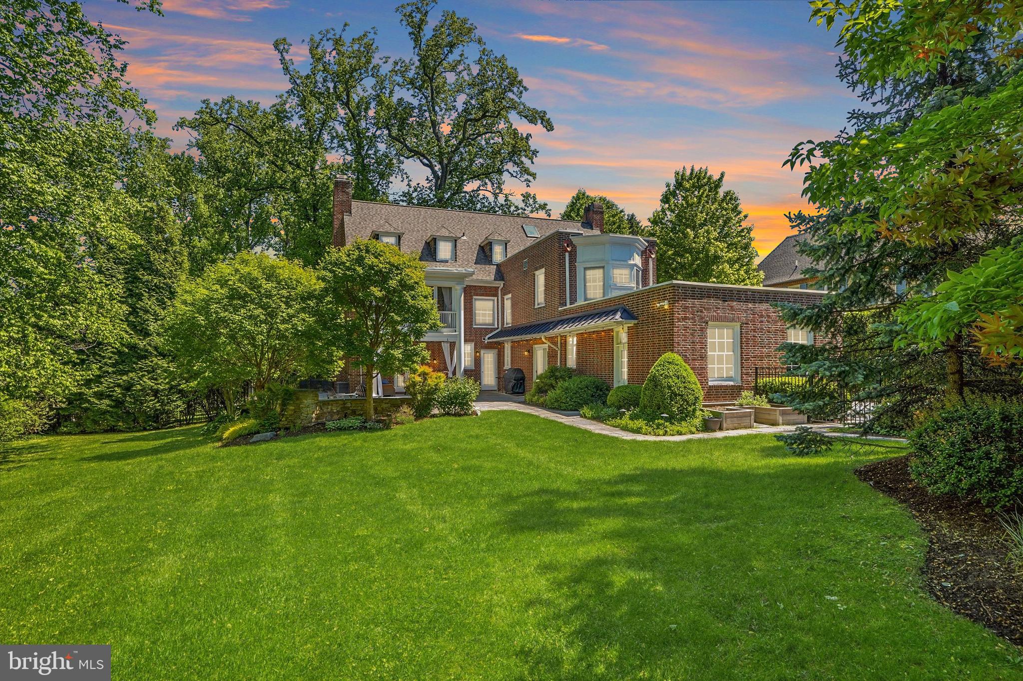 BRYN MAWR - Residential