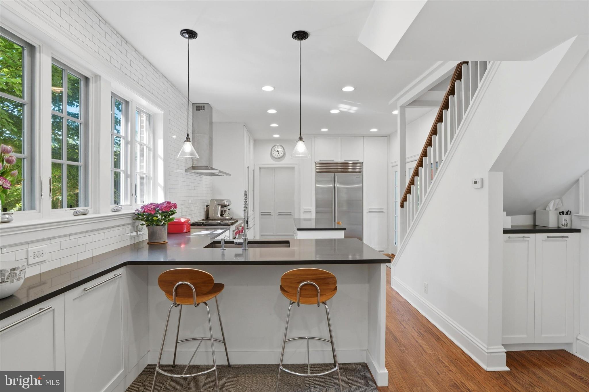 BRYN MAWR - Residential