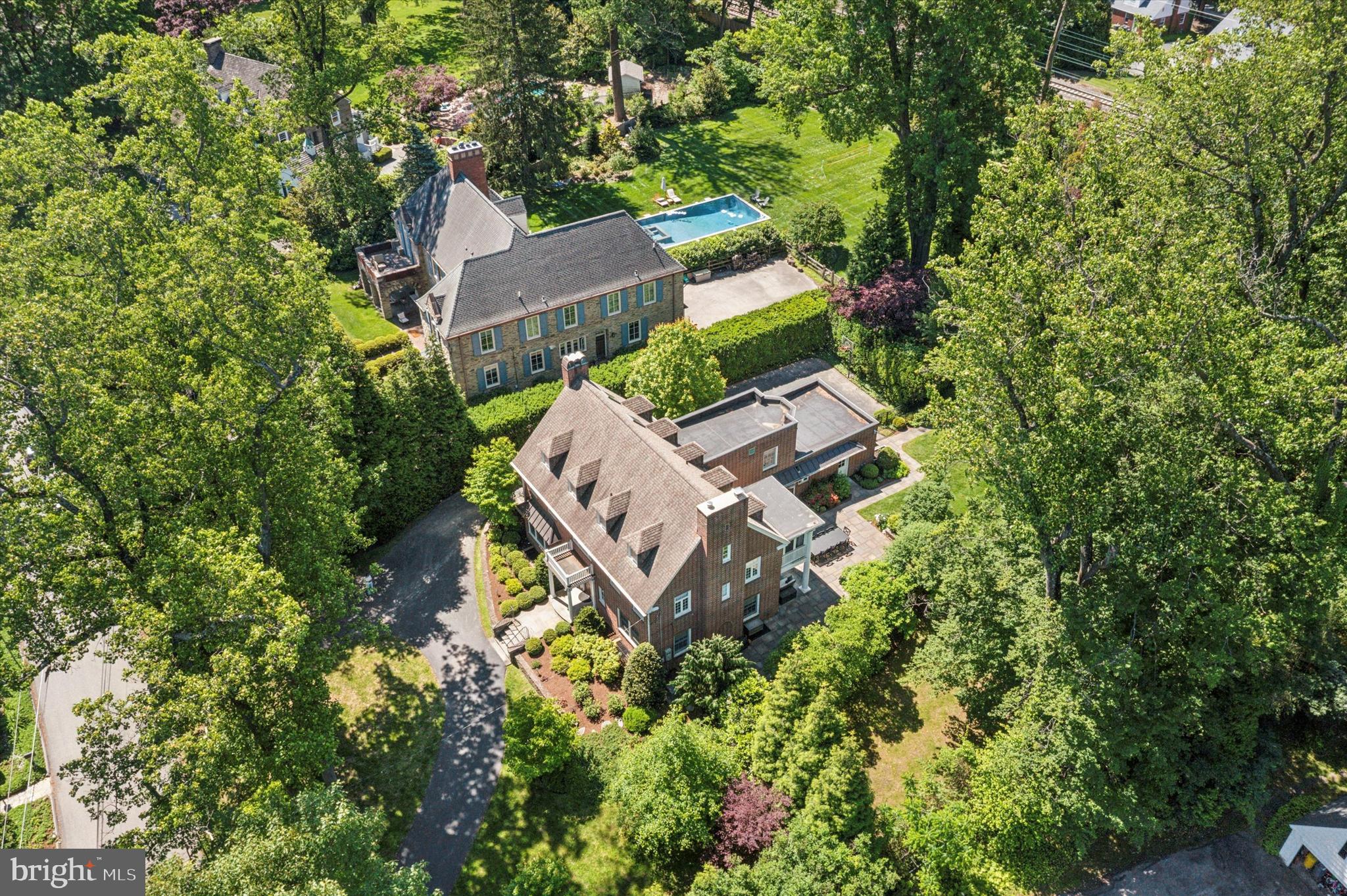BRYN MAWR - Residential