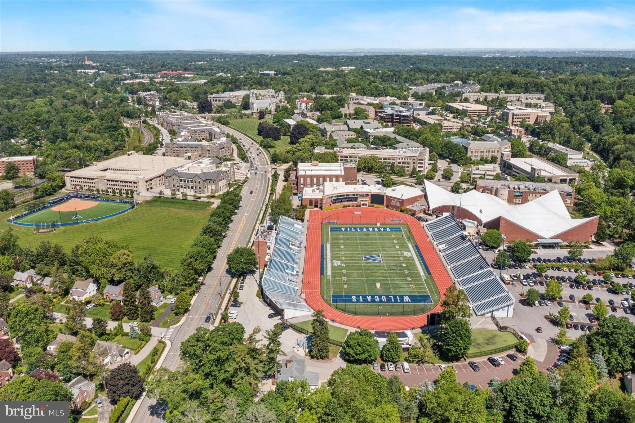 BRYN MAWR - Residential