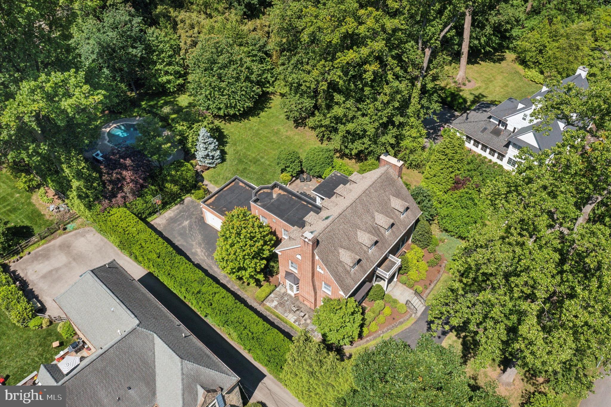 BRYN MAWR - Residential