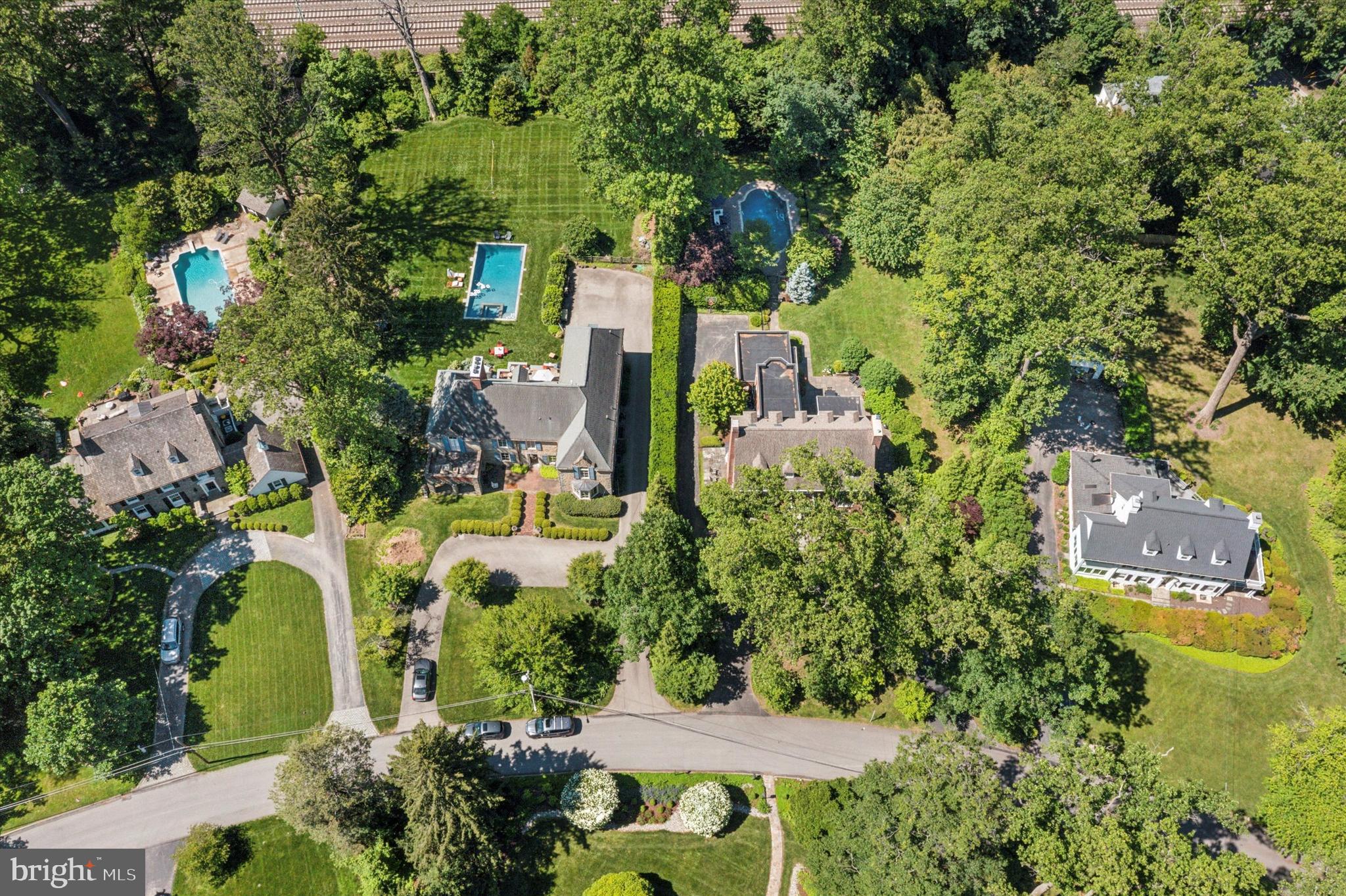 BRYN MAWR - Residential