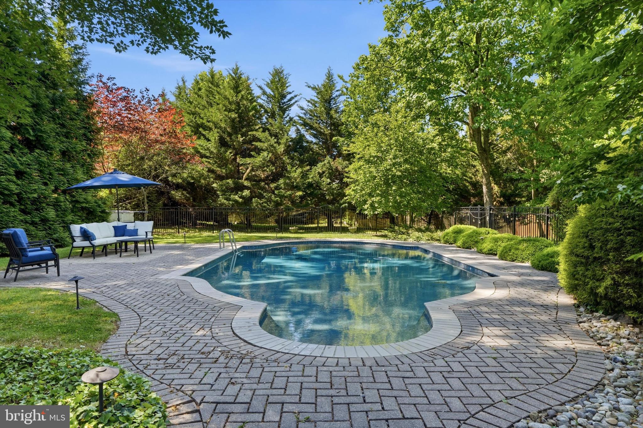 BRYN MAWR - Residential