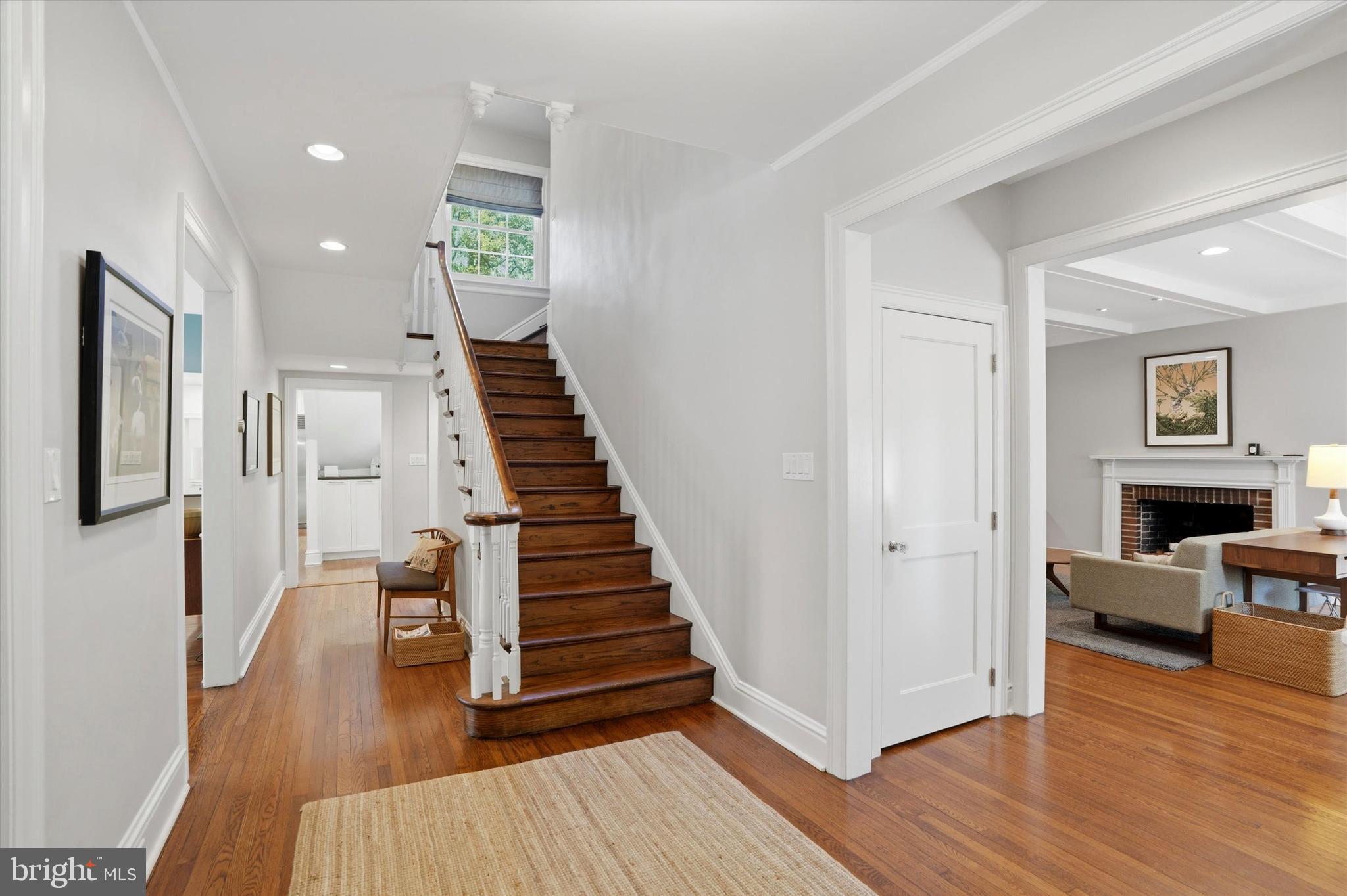 BRYN MAWR - Residential