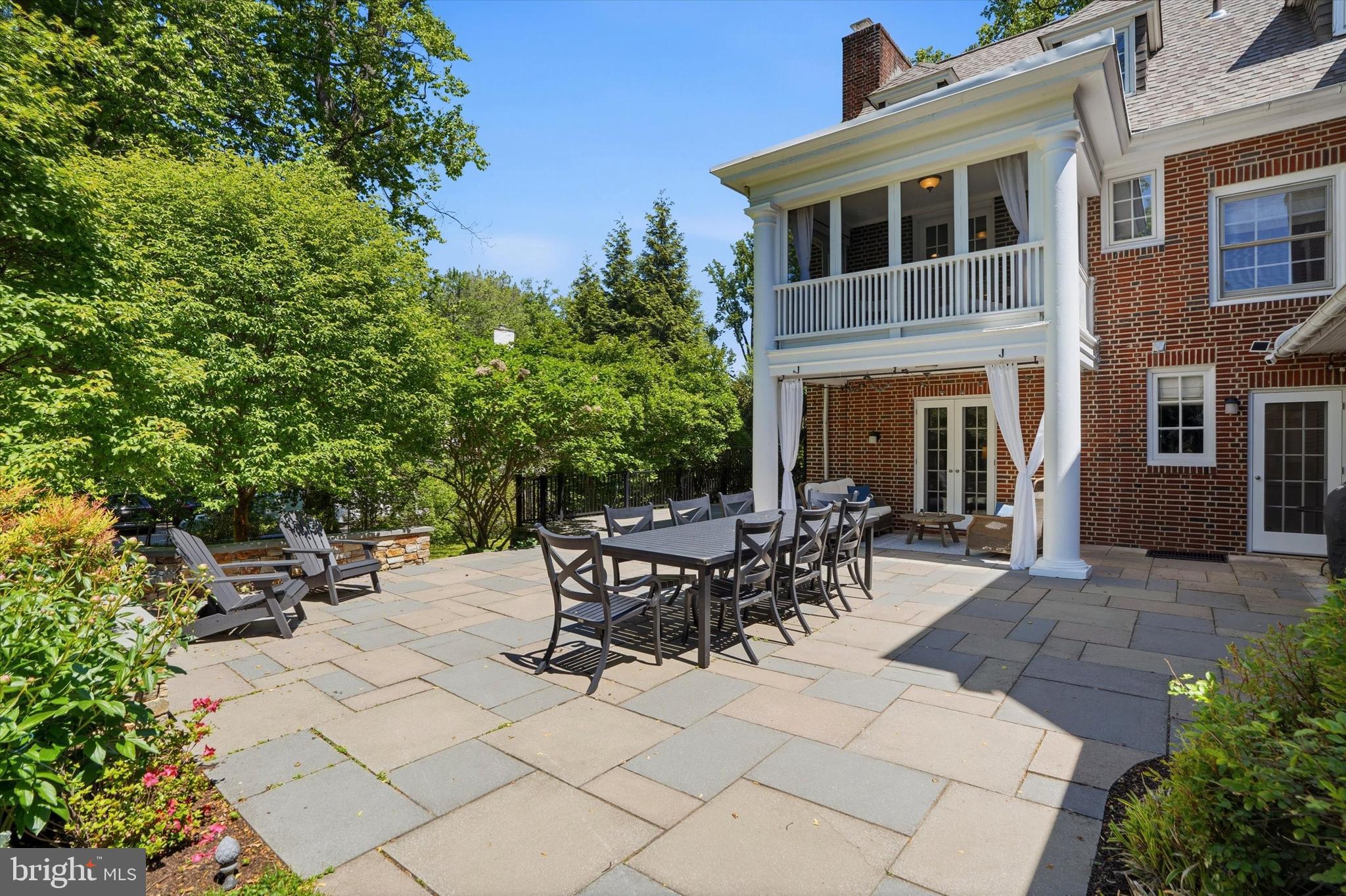 BRYN MAWR - Residential