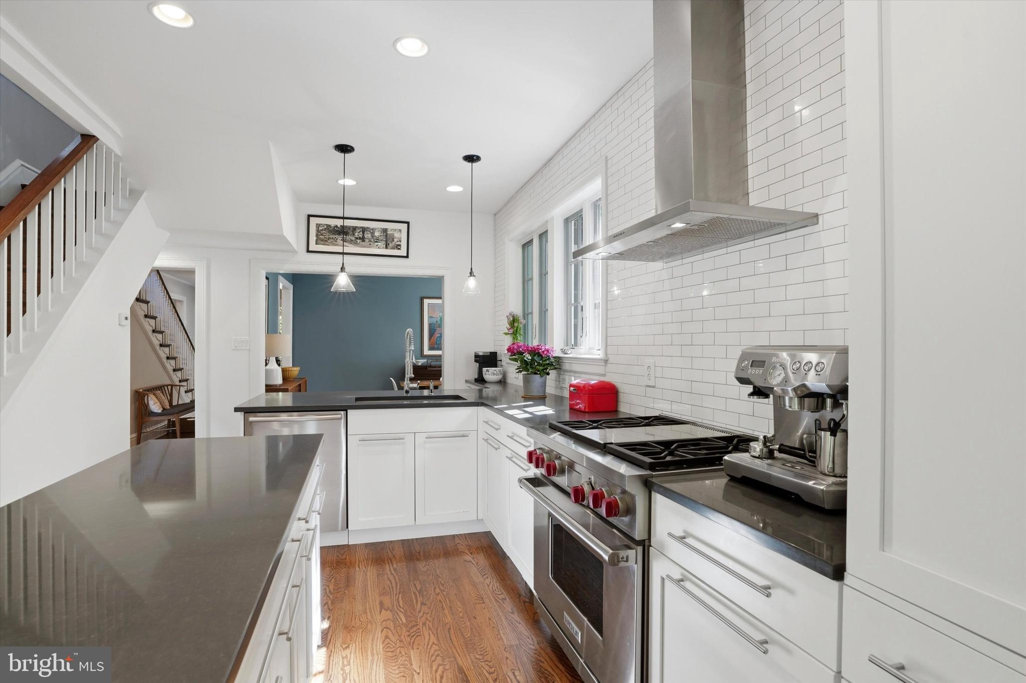 BRYN MAWR - Residential