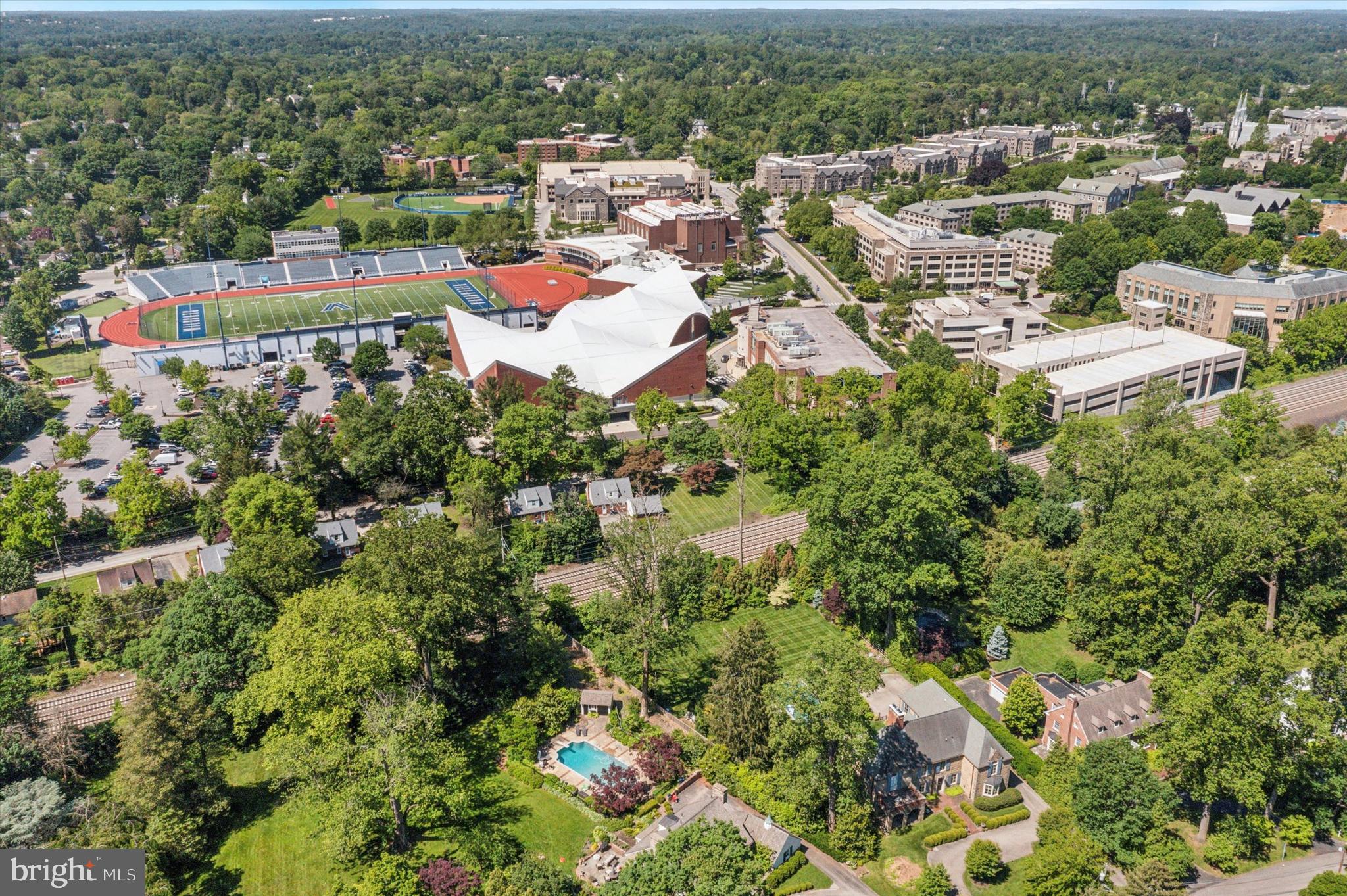 BRYN MAWR - Residential