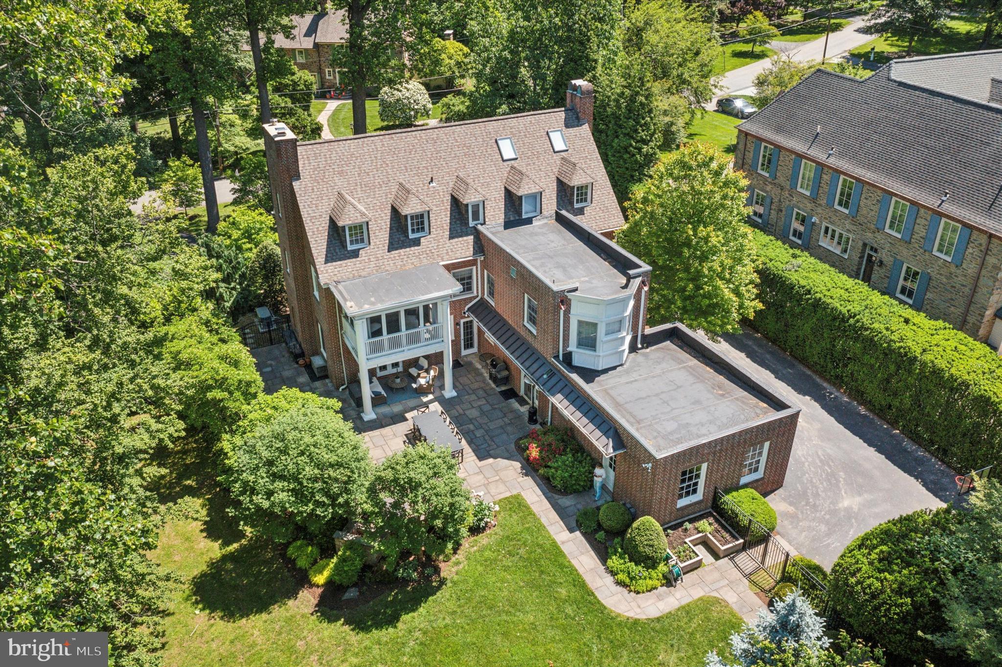 BRYN MAWR - Residential