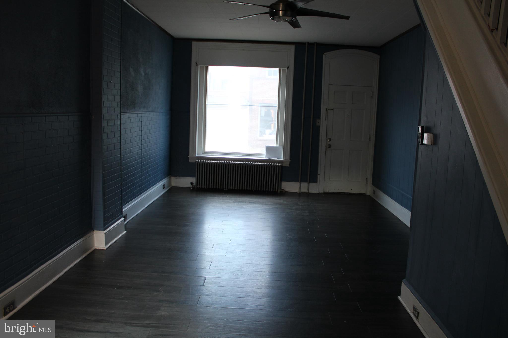 1105 N 10TH STREET