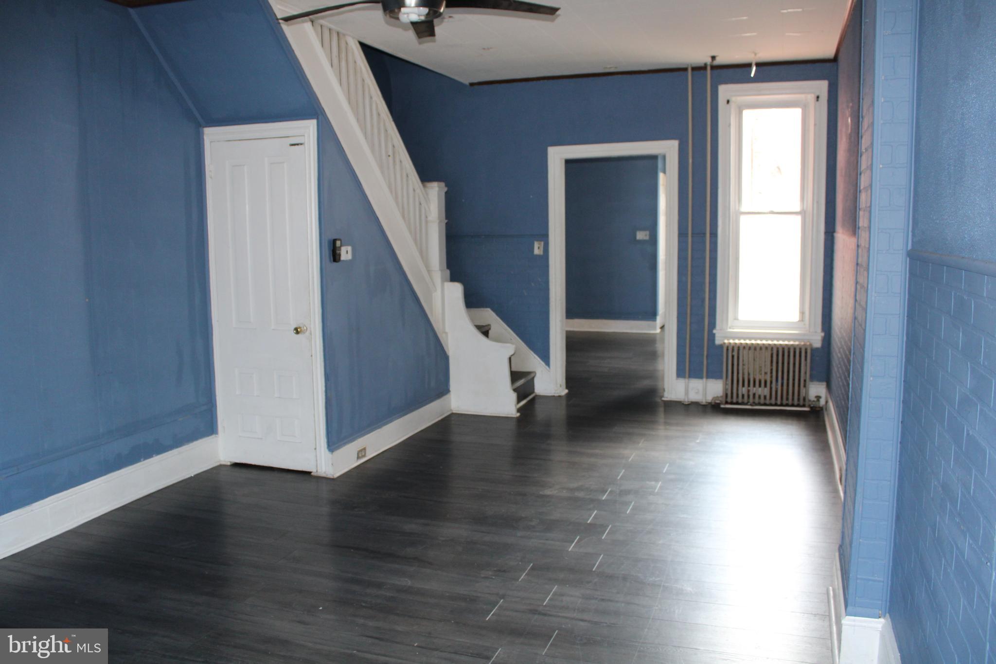 1105 N 10TH STREET
