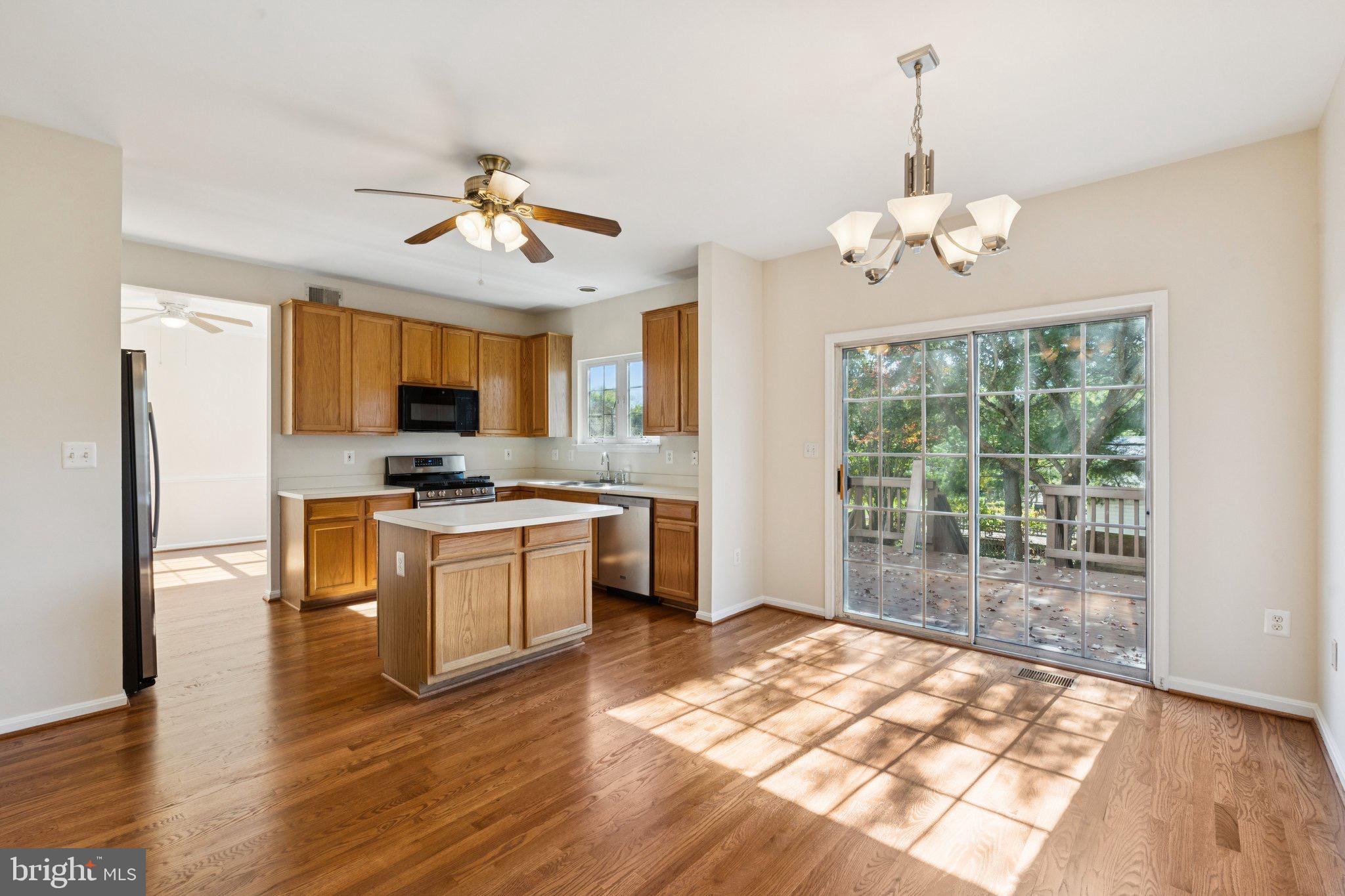 EXETER HILLS - Residential Lease