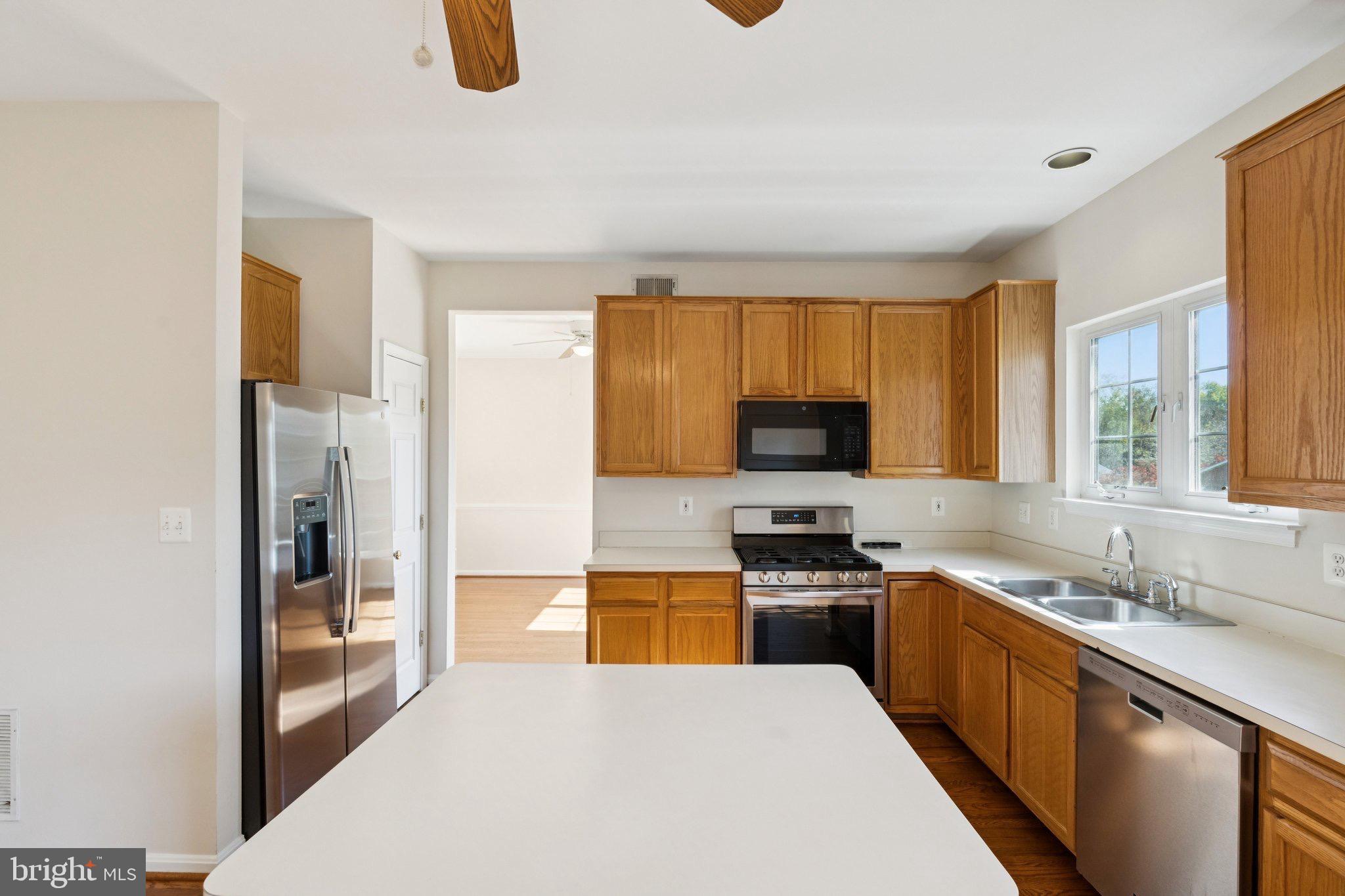 EXETER HILLS - Residential Lease