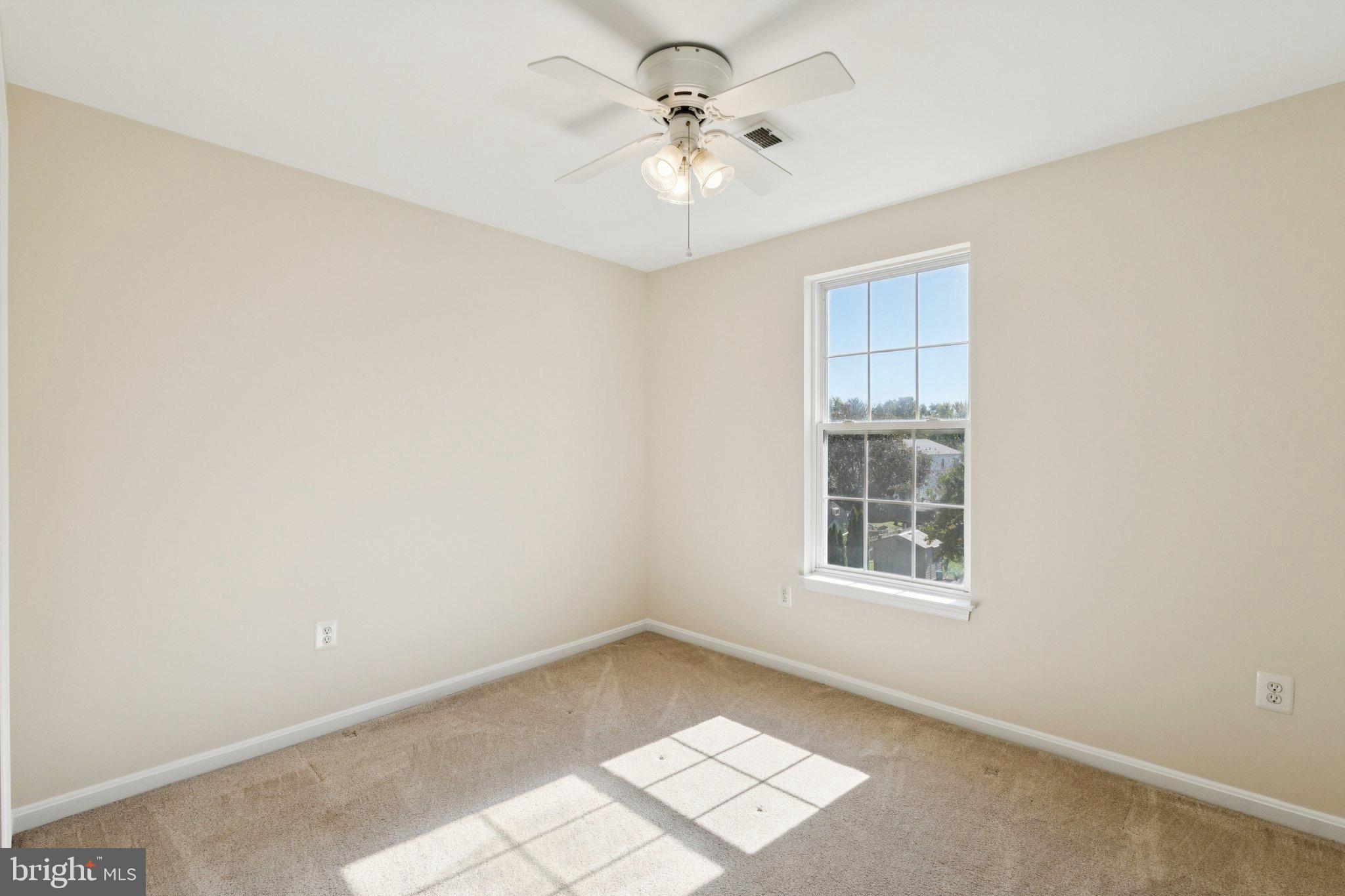 EXETER HILLS - Residential Lease