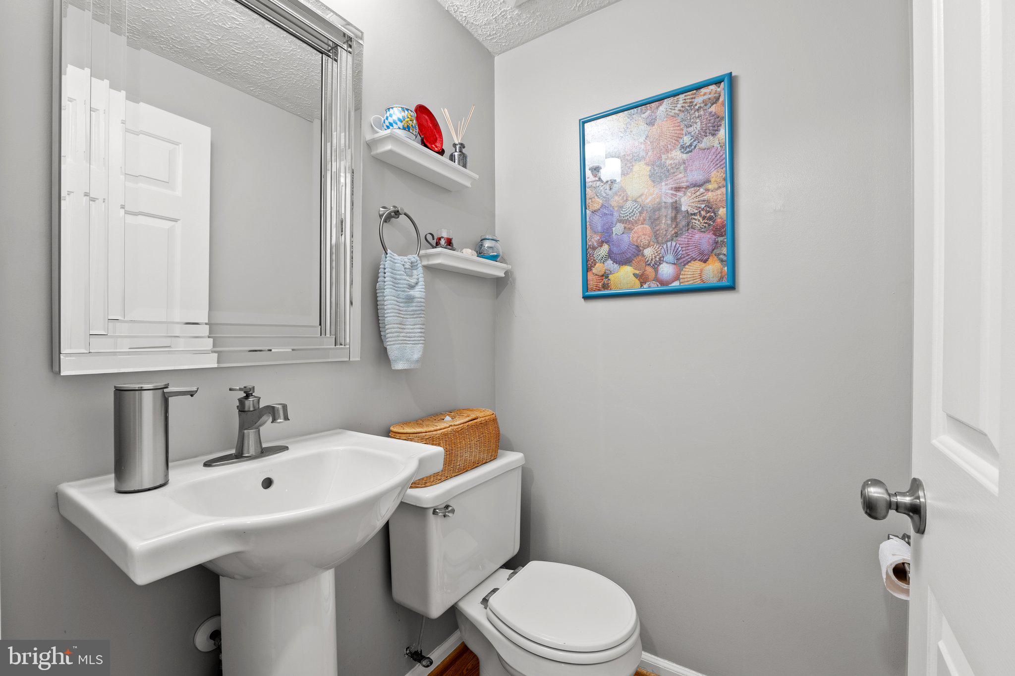 SENECA CHASE - Residential