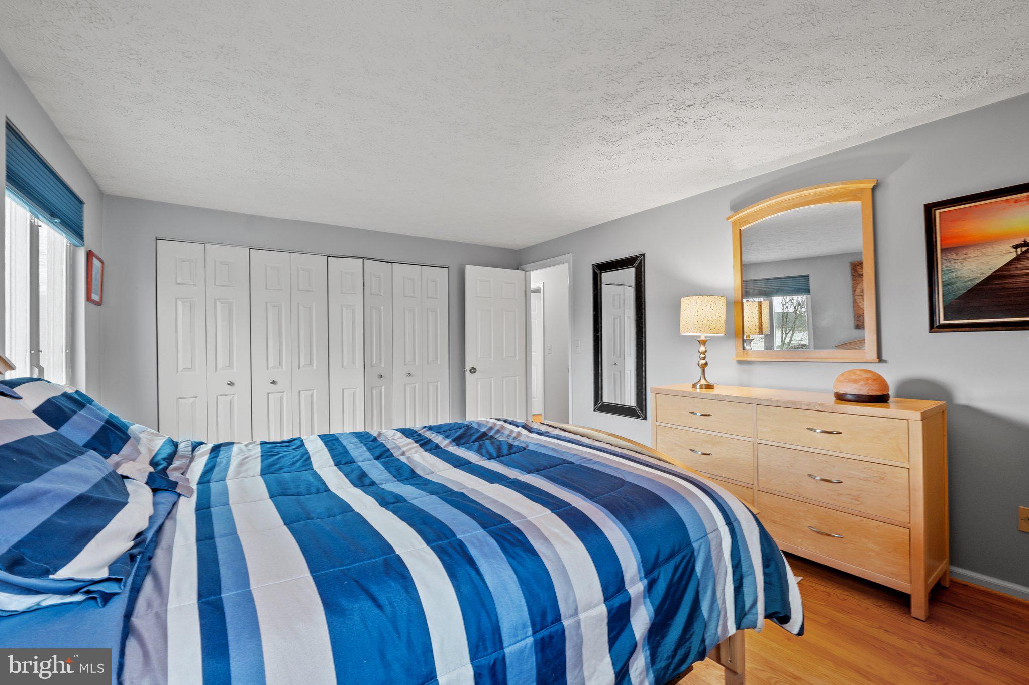 SENECA CHASE - Residential