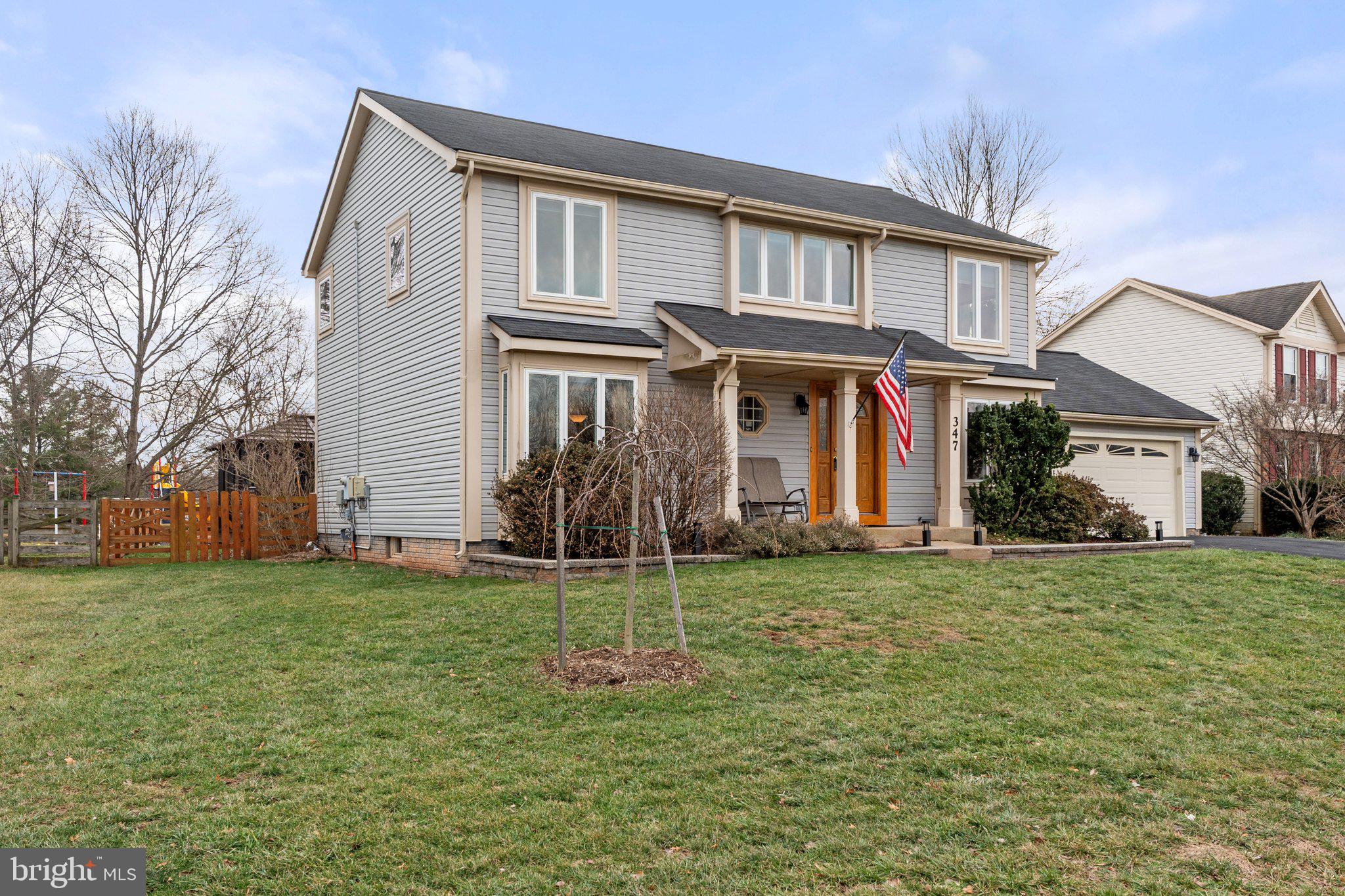 SENECA CHASE - Residential