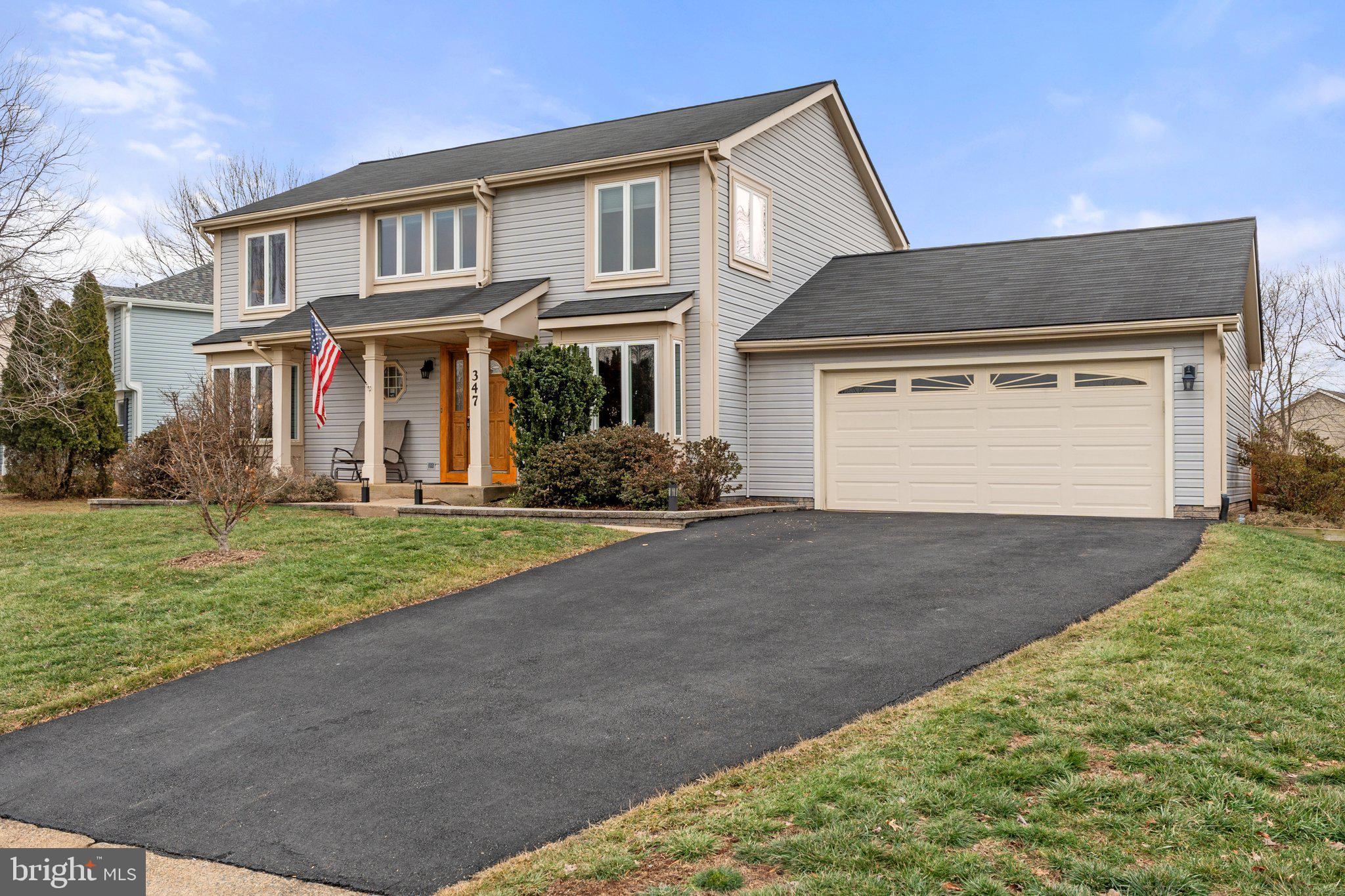 SENECA CHASE - Residential