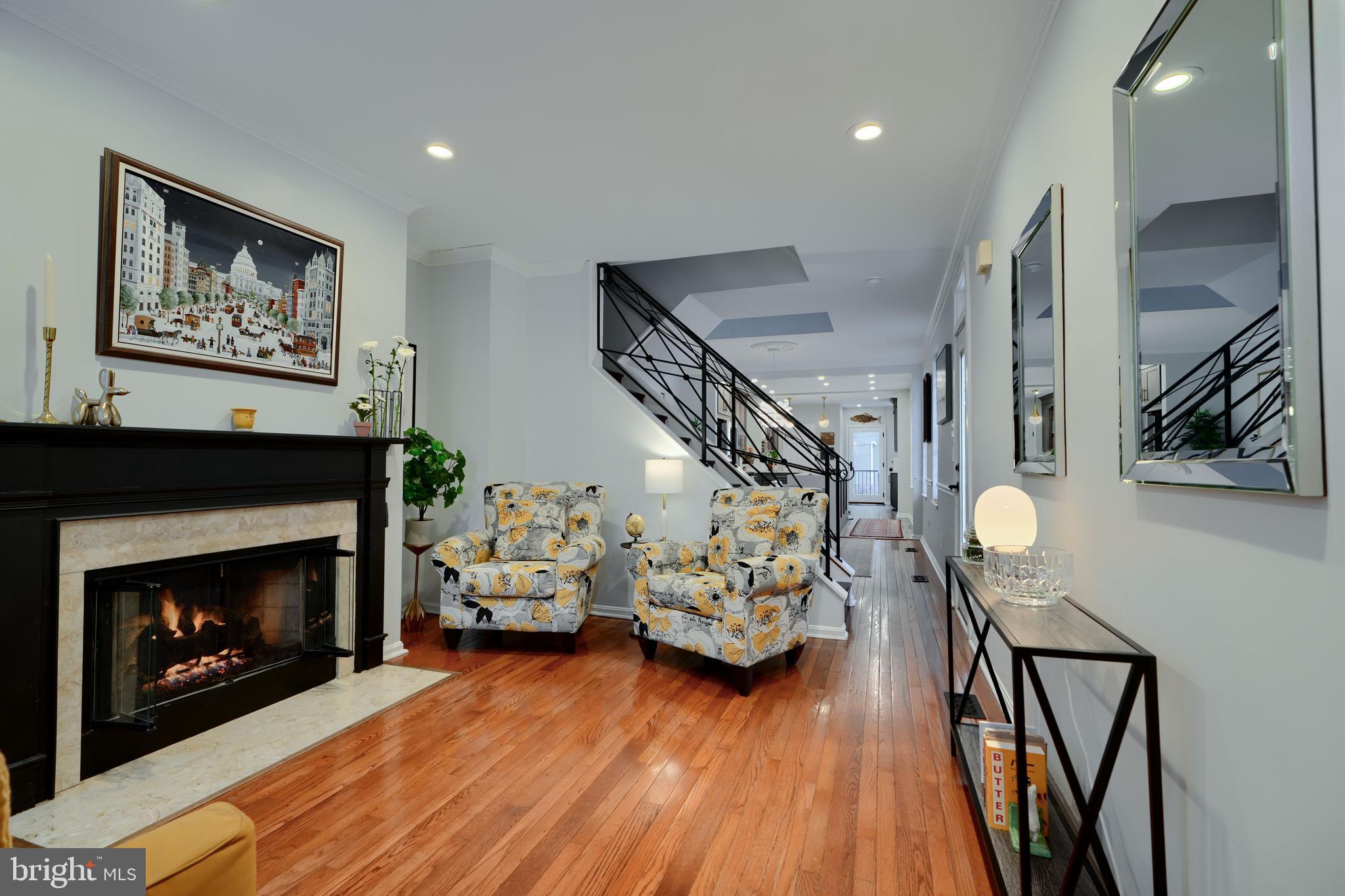 RIVERSIDE - Residential
