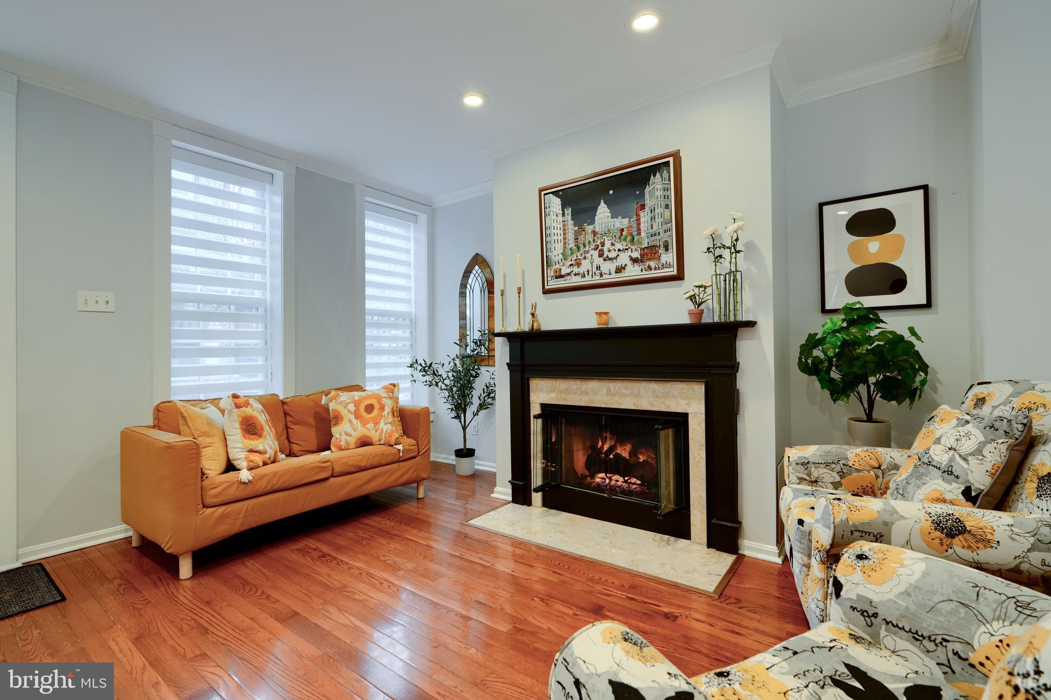 RIVERSIDE - Residential