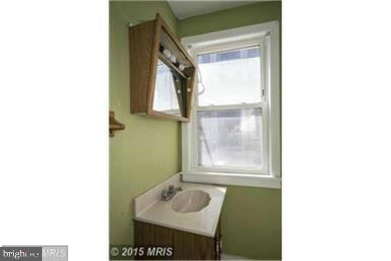 FEDERAL HILL HISTORIC DISTRICT - Residential Lease