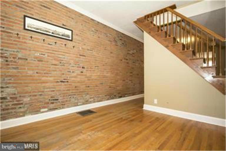 FEDERAL HILL HISTORIC DISTRICT - Residential Lease