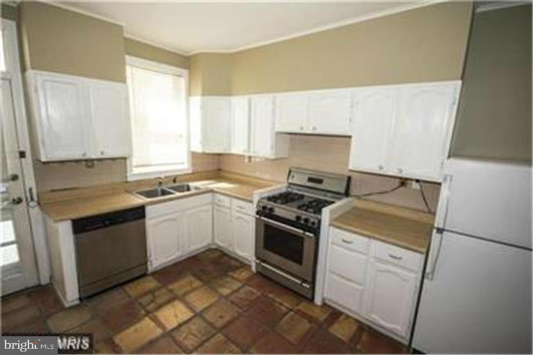 FEDERAL HILL HISTORIC DISTRICT - Residential Lease