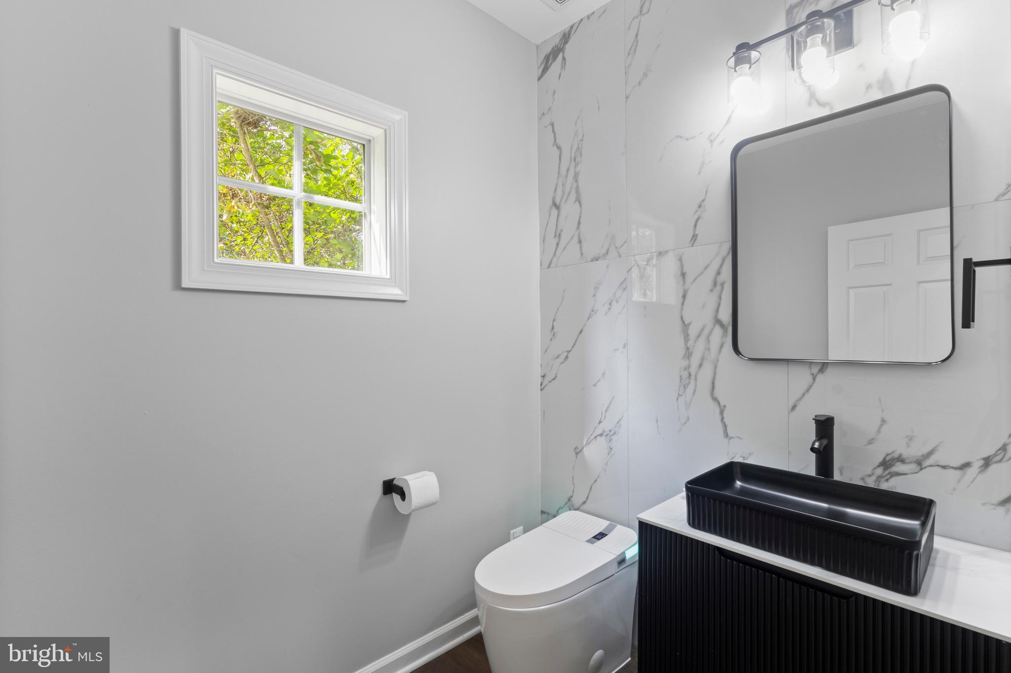 CEDAR CREST - Residential