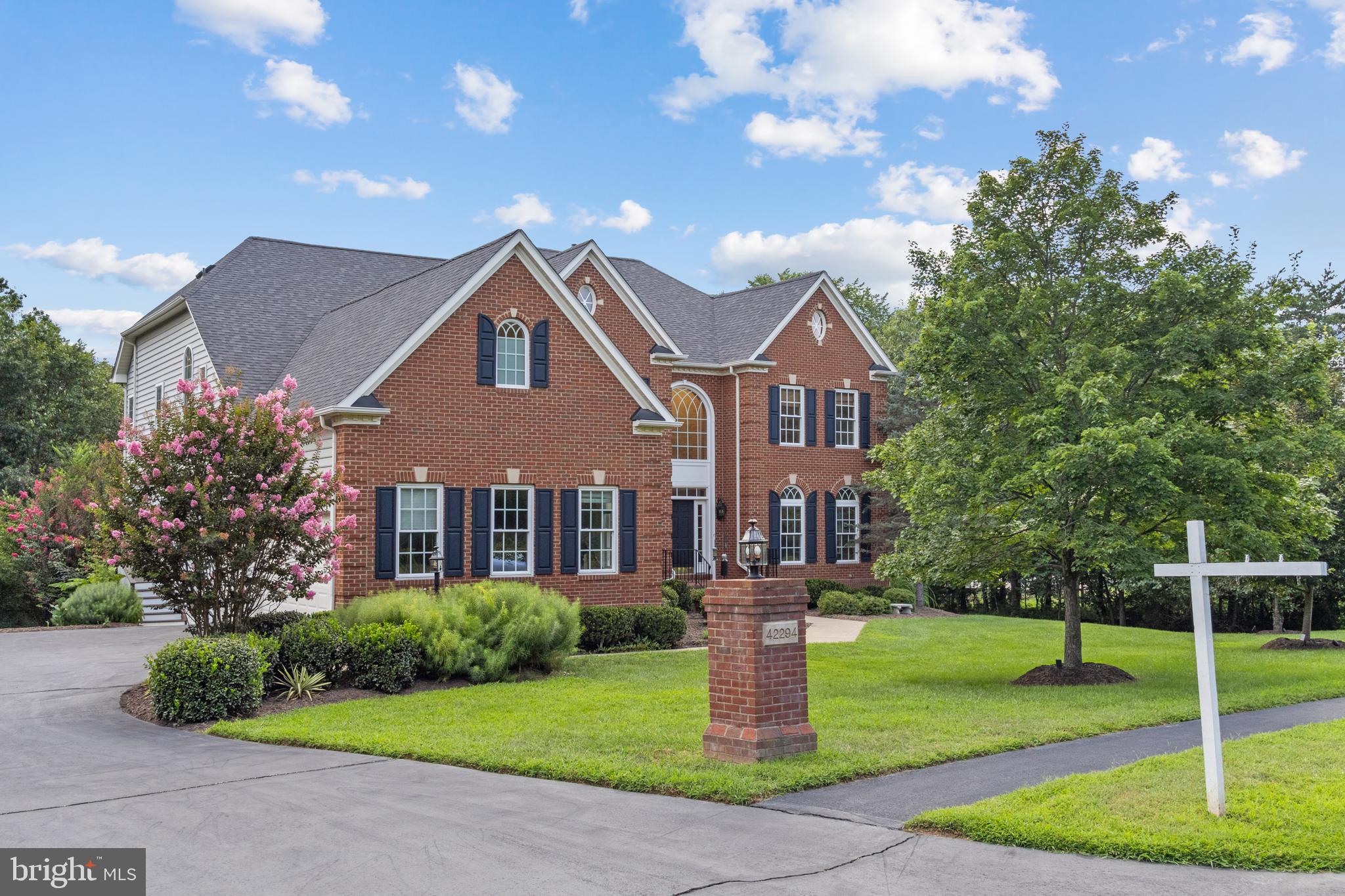 CEDAR CREST - Residential