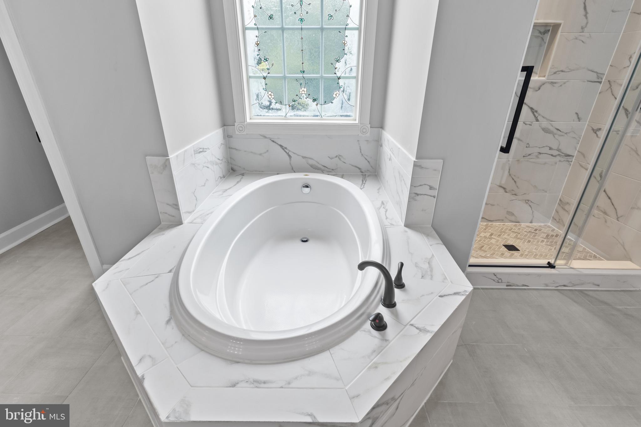 CEDAR CREST - Residential