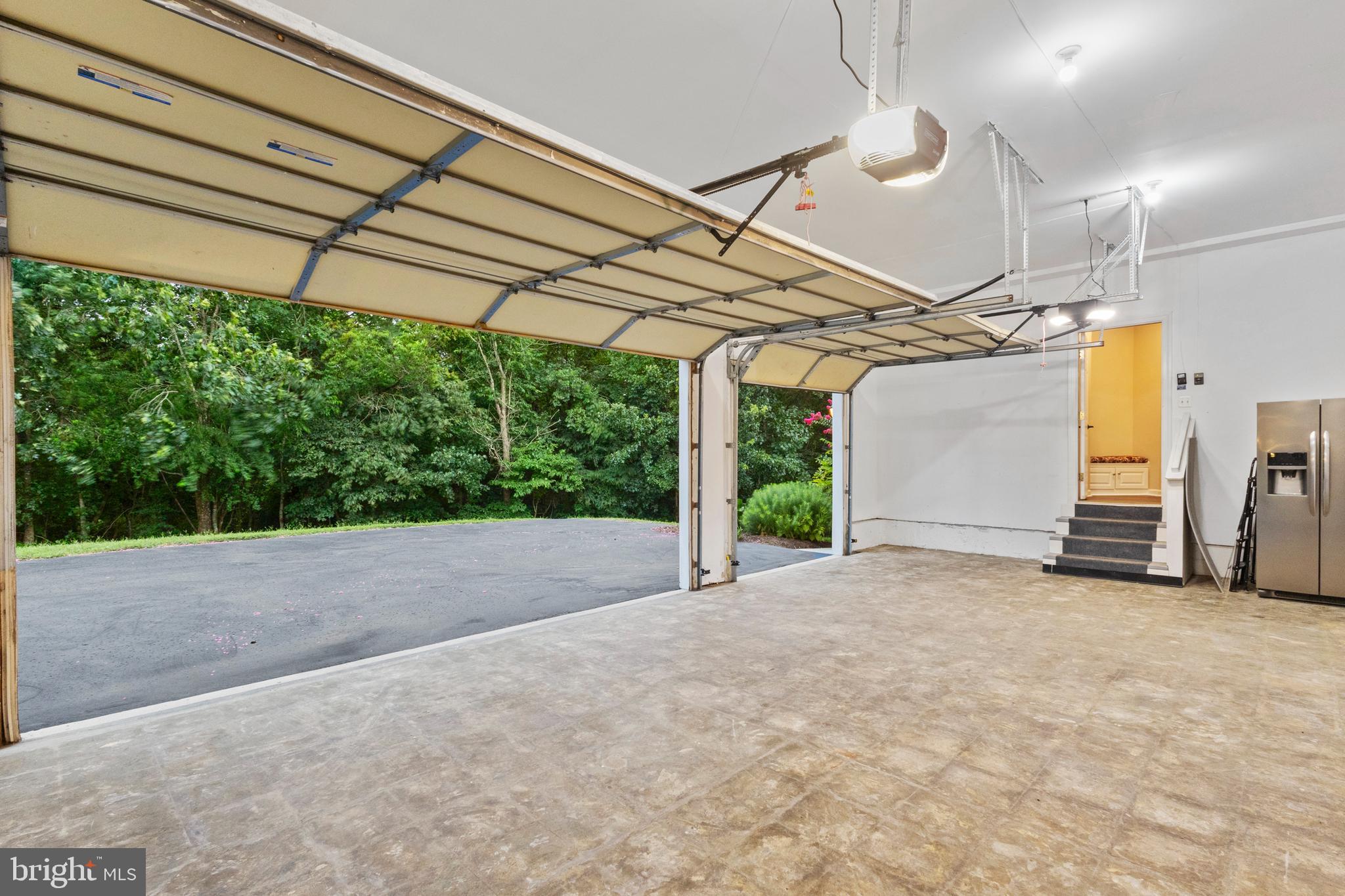 CEDAR CREST - Residential