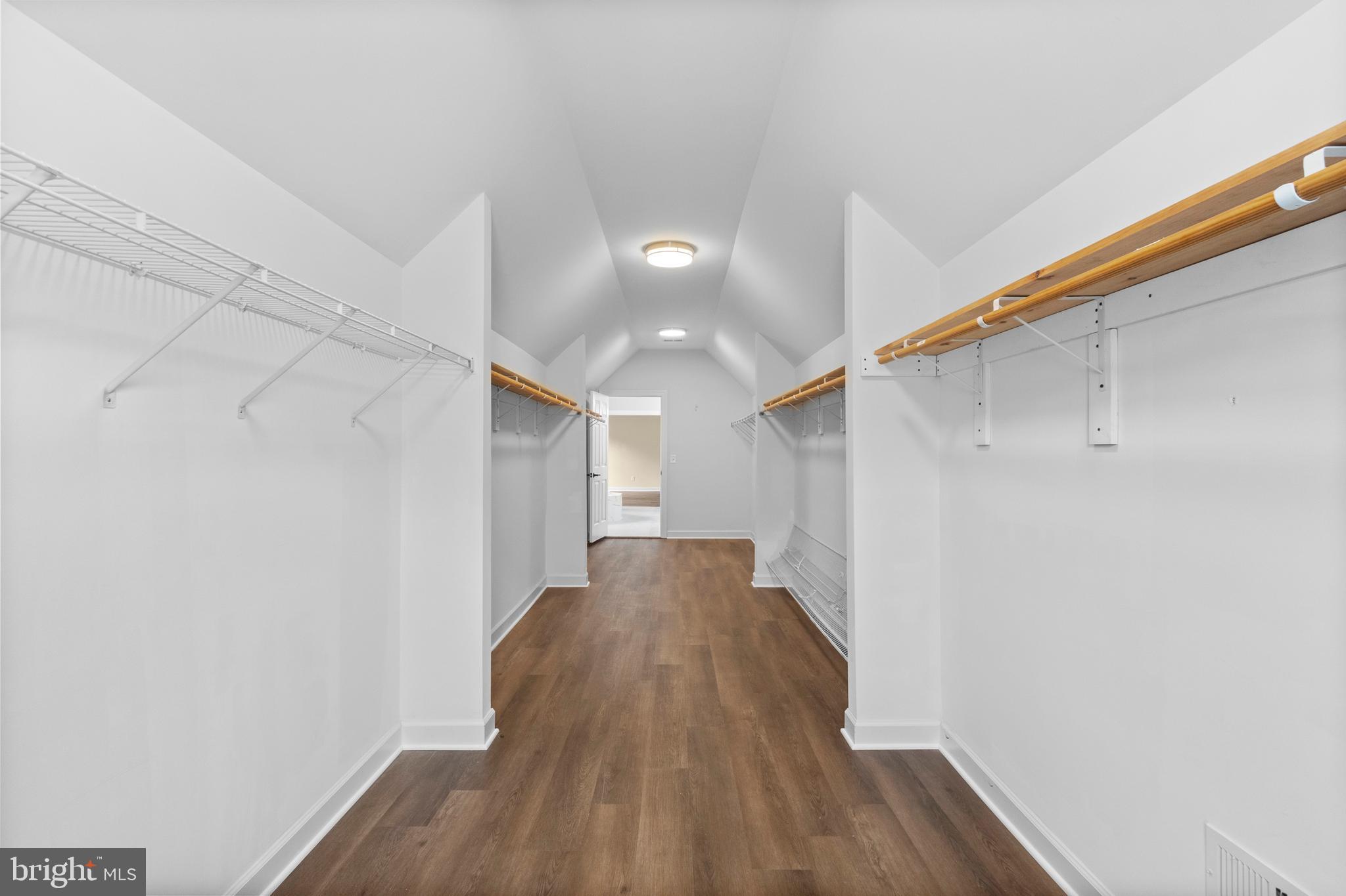 CEDAR CREST - Residential