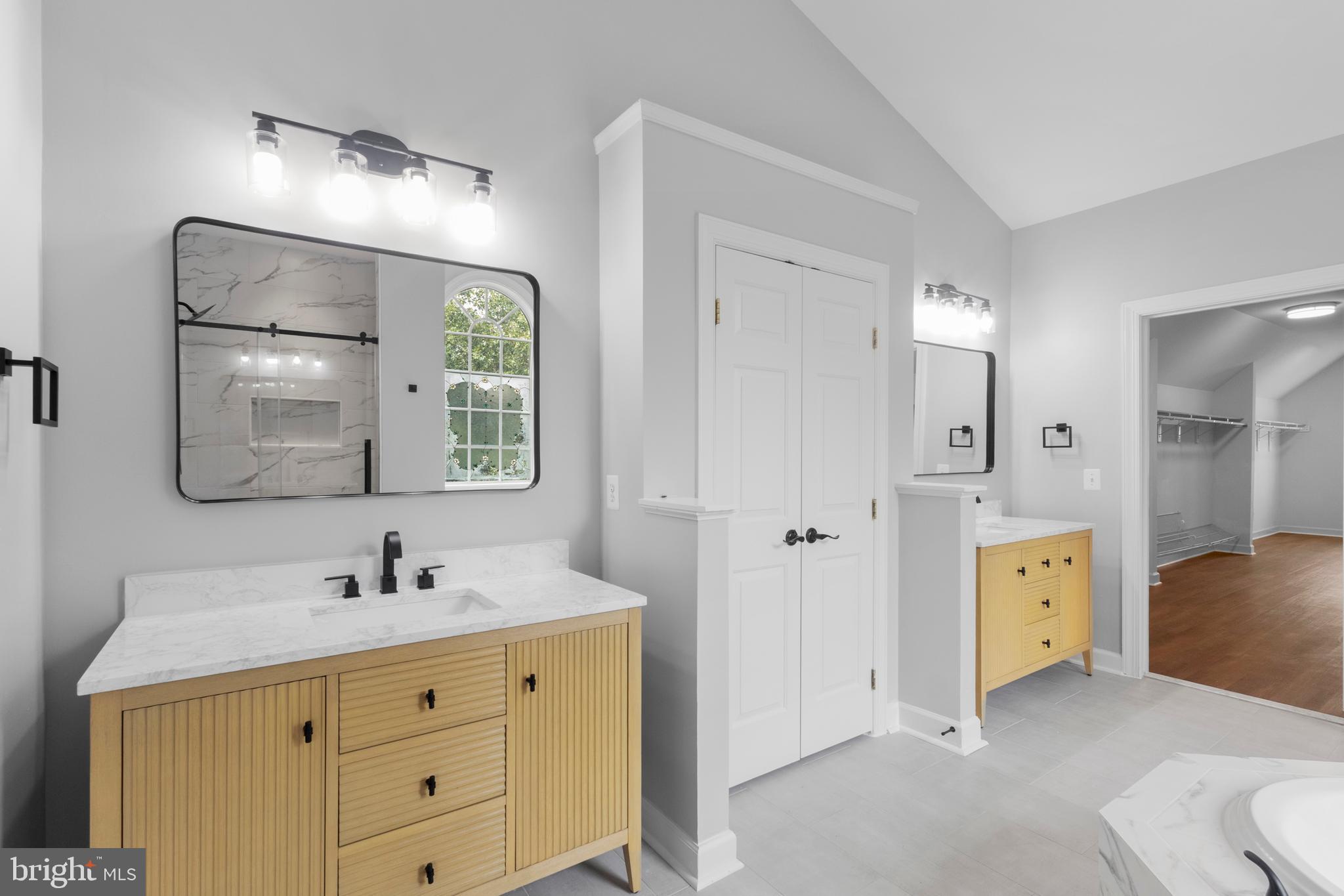 CEDAR CREST - Residential