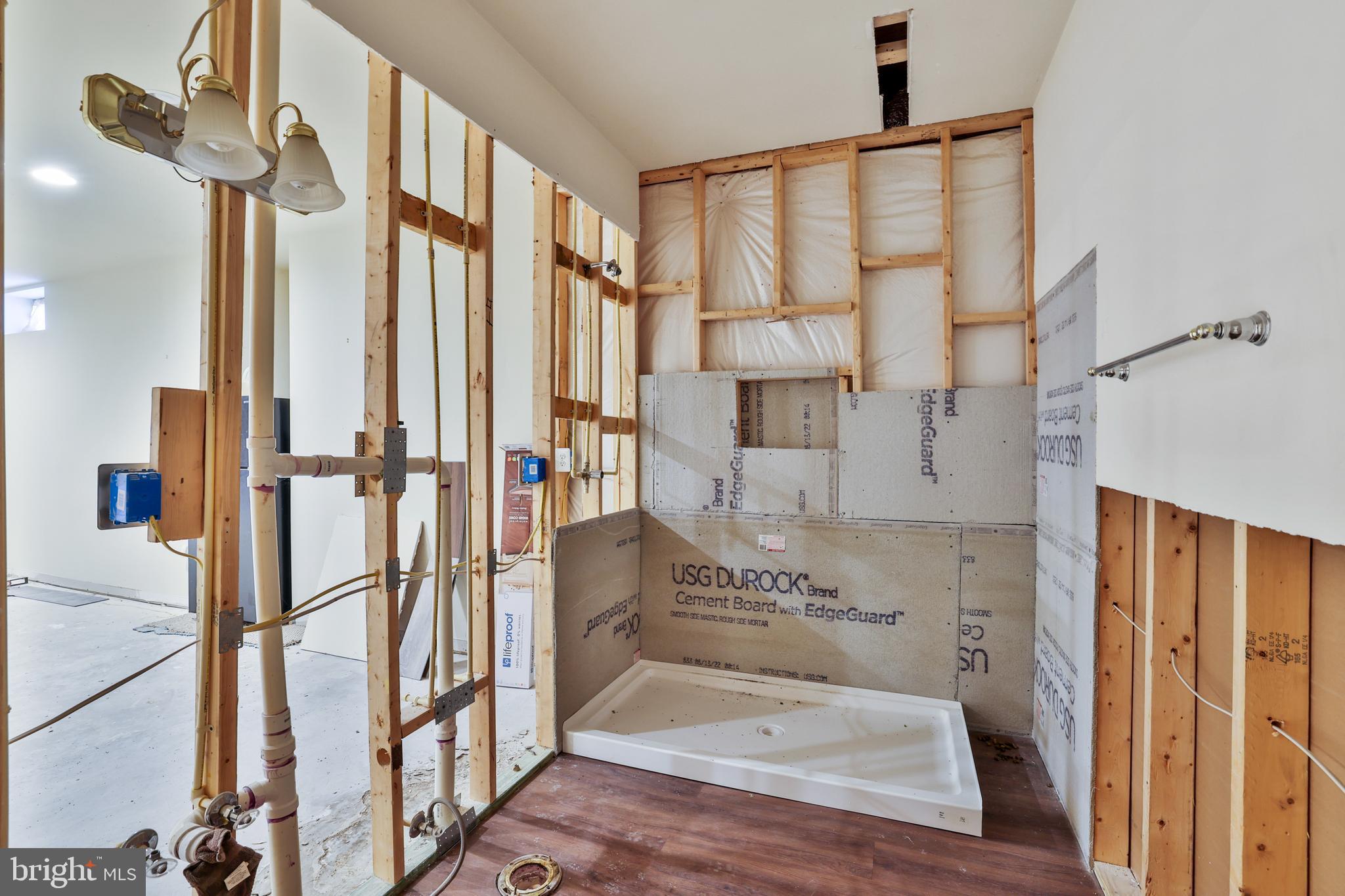 WRIGHT FARM - Residential