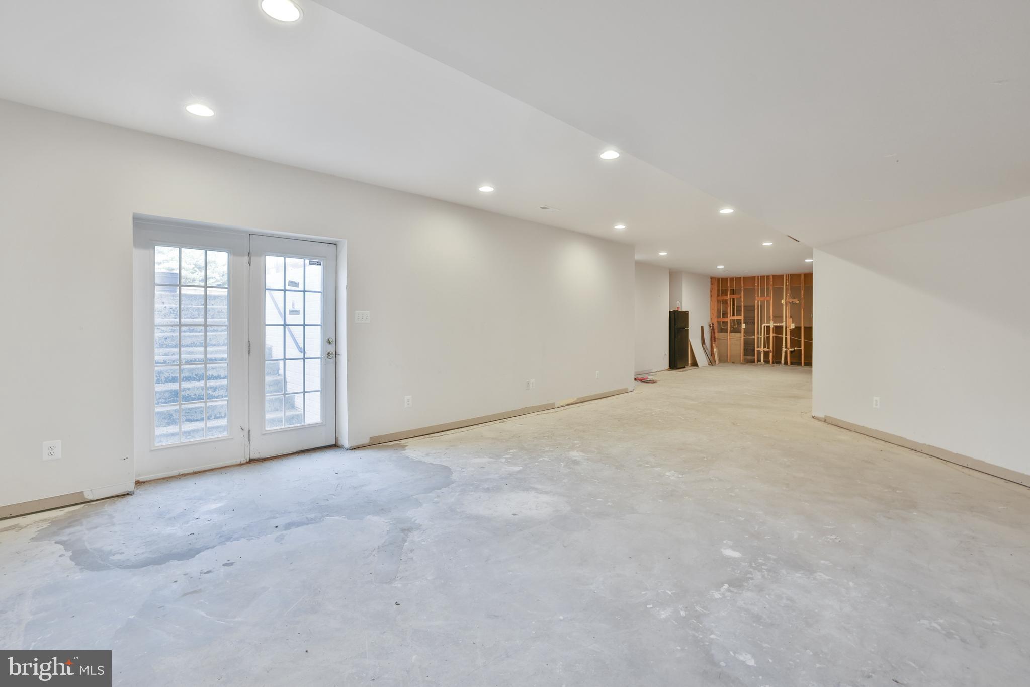 WRIGHT FARM - Residential