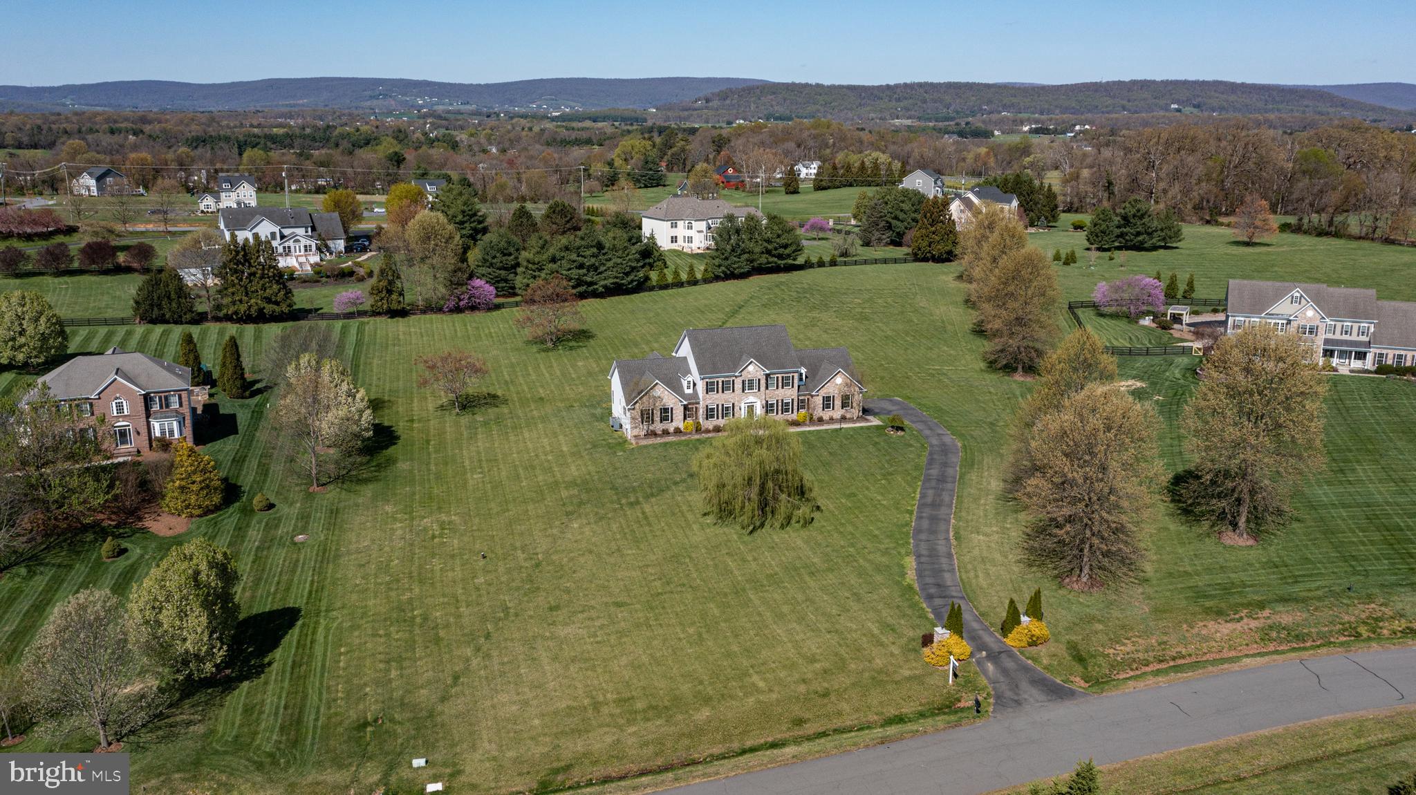WRIGHT FARM - Residential