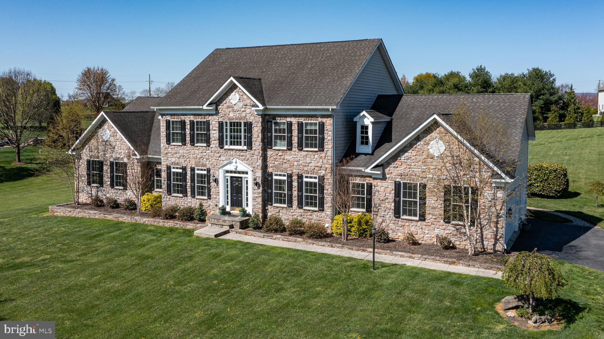 WRIGHT FARM - Residential