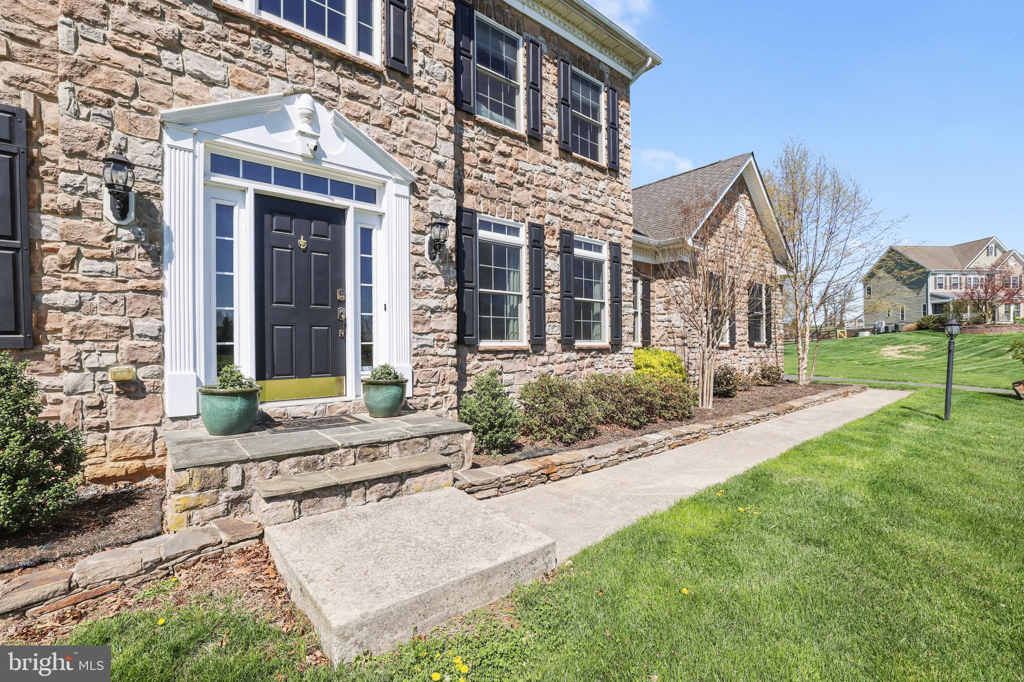 WRIGHT FARM - Residential