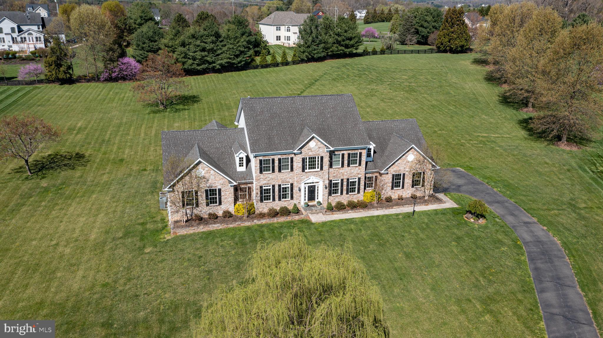 WRIGHT FARM - Residential