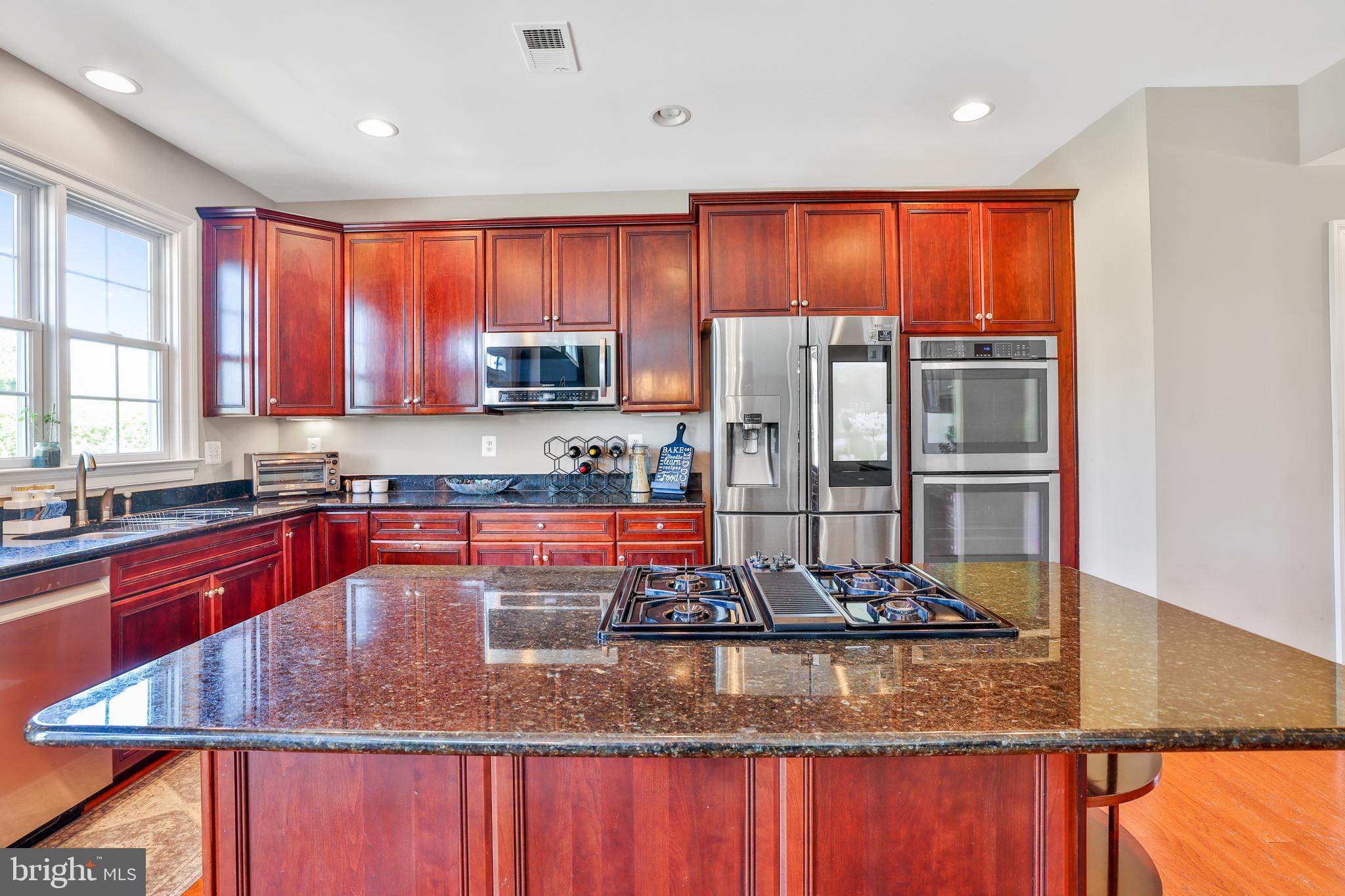 WRIGHT FARM - Residential