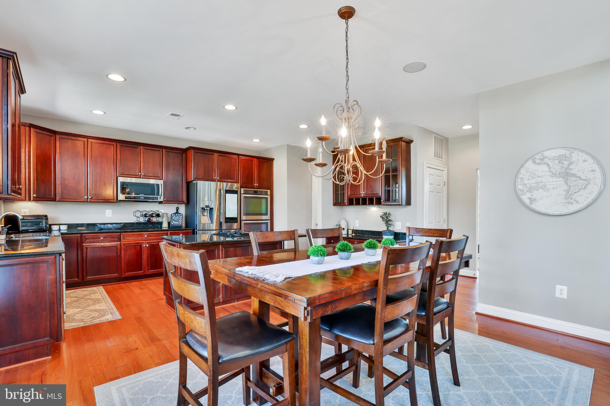 WRIGHT FARM - Residential