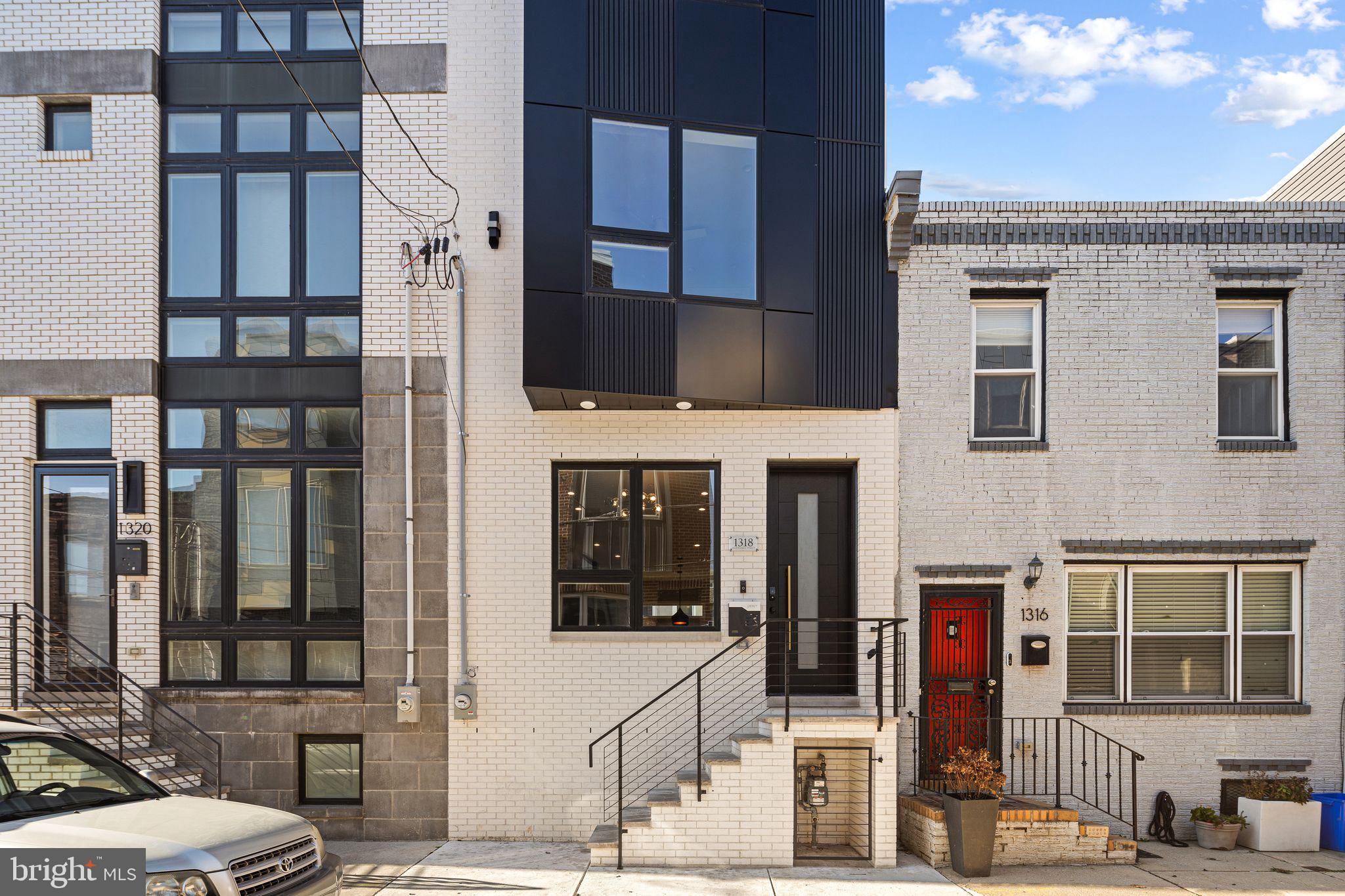POINT BREEZE - Residential